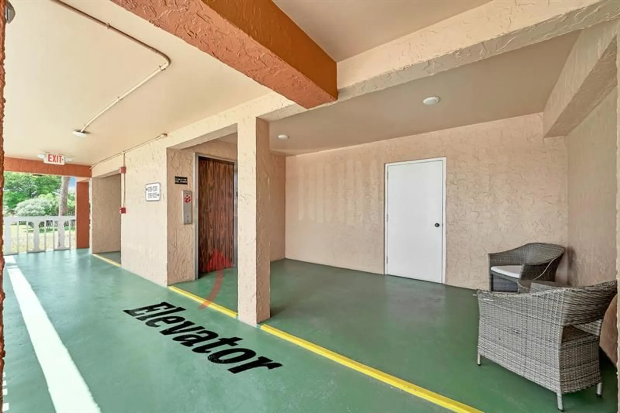 Property Slideshow image 29 of 31 | 9818 marina blvd apt 1225, Boca Raton, FL, 33428