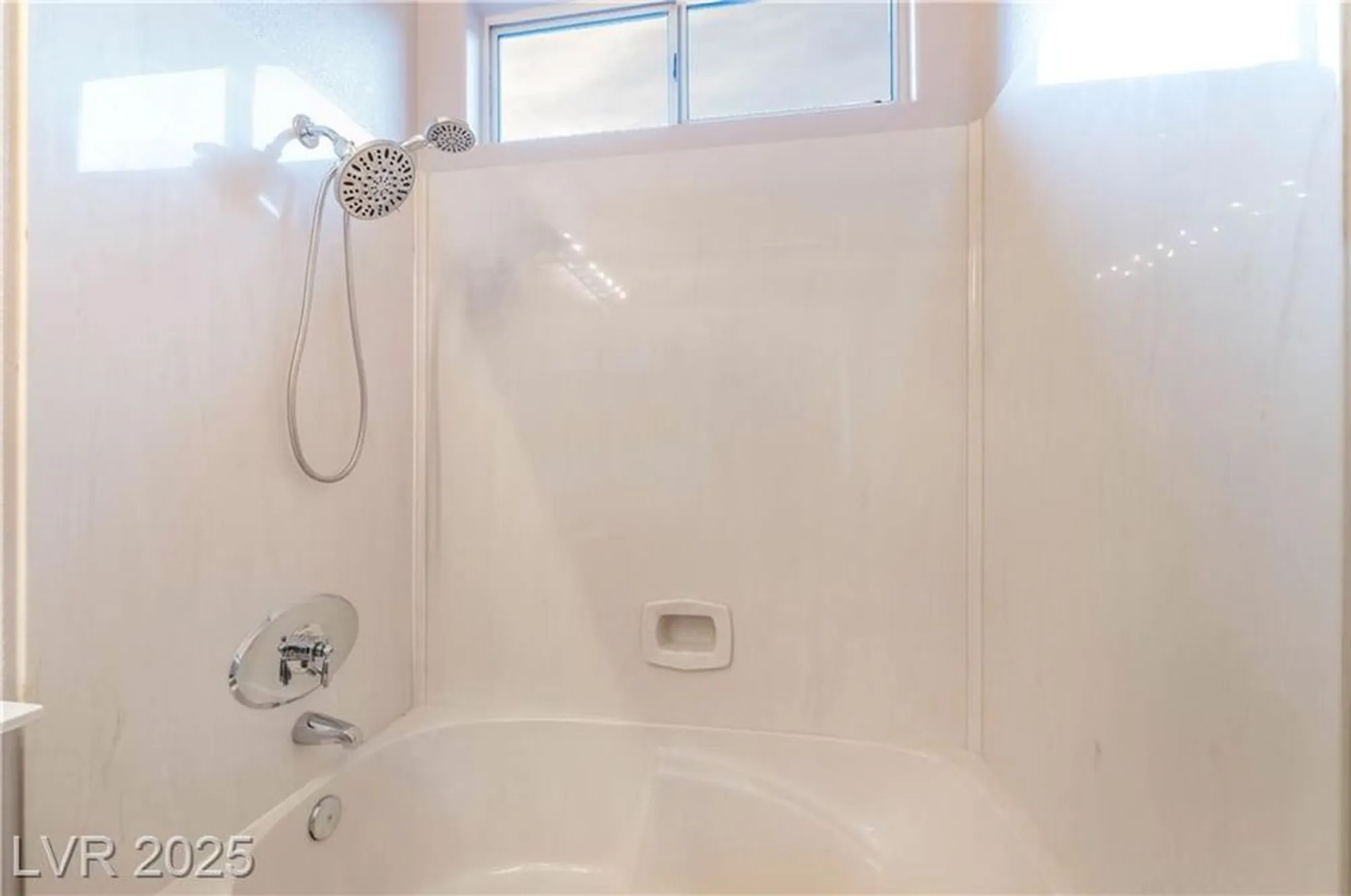 Property Slideshow image 26 of 52 | 2810 meadow park ave, Henderson, NV, 89052