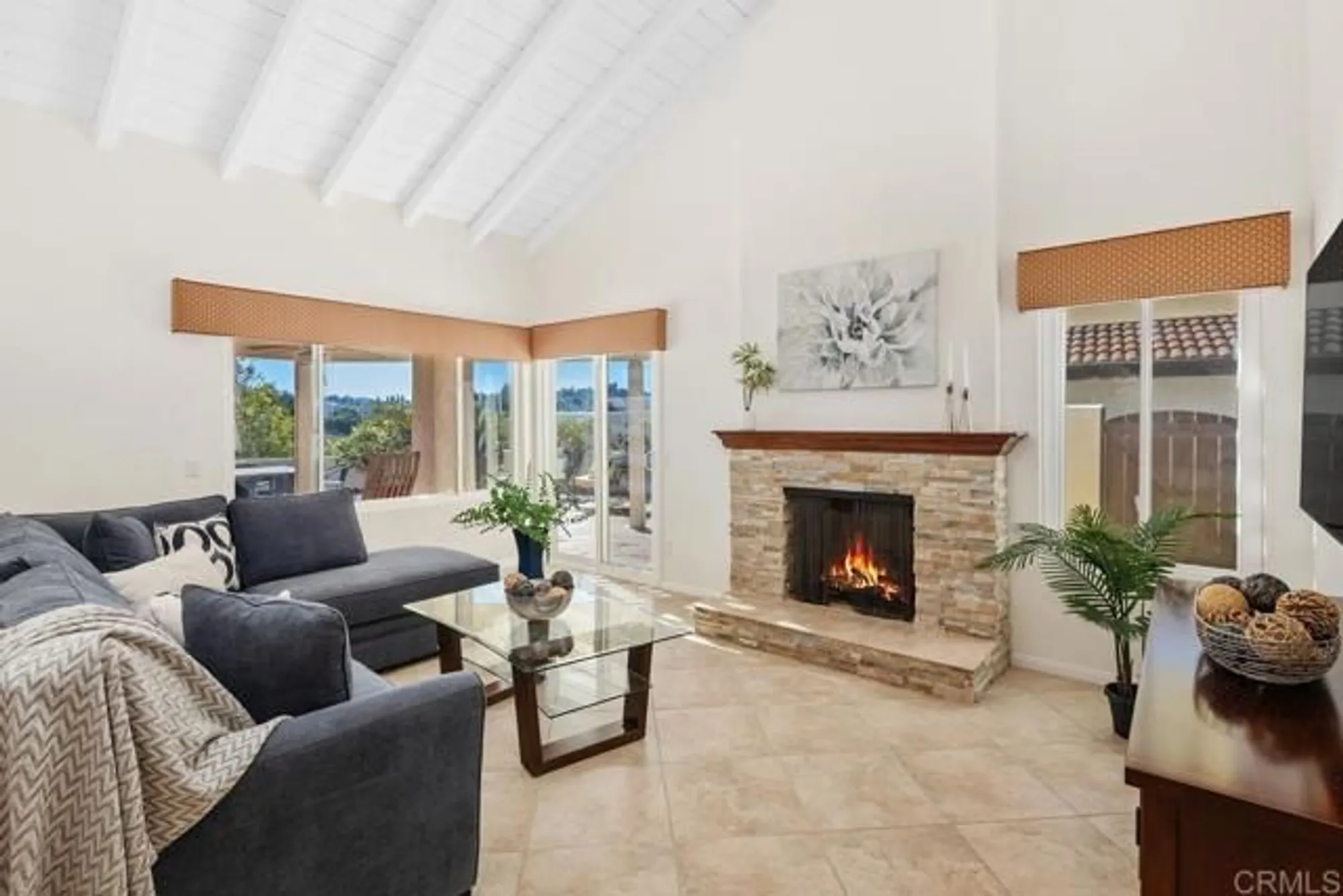 Property Slideshow image 6 of 27 | 17633 corte potosi, San Diego, CA, 92128