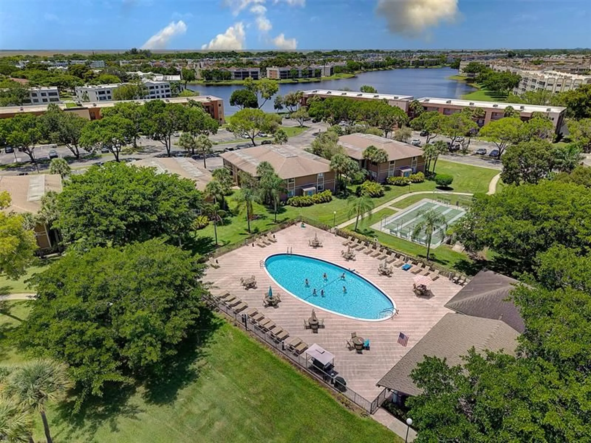 Property Slideshow image 27 of 28 | 7759 ashmont cir # 103, Tamarac, FL, 33321