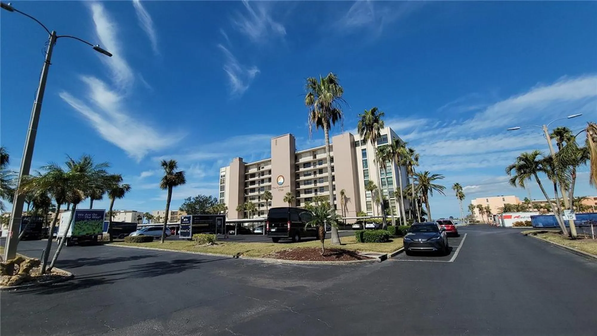 Property Slideshow image 2 of 100 | 7700 sun island dr 608, South Pasadena, FL, 33707