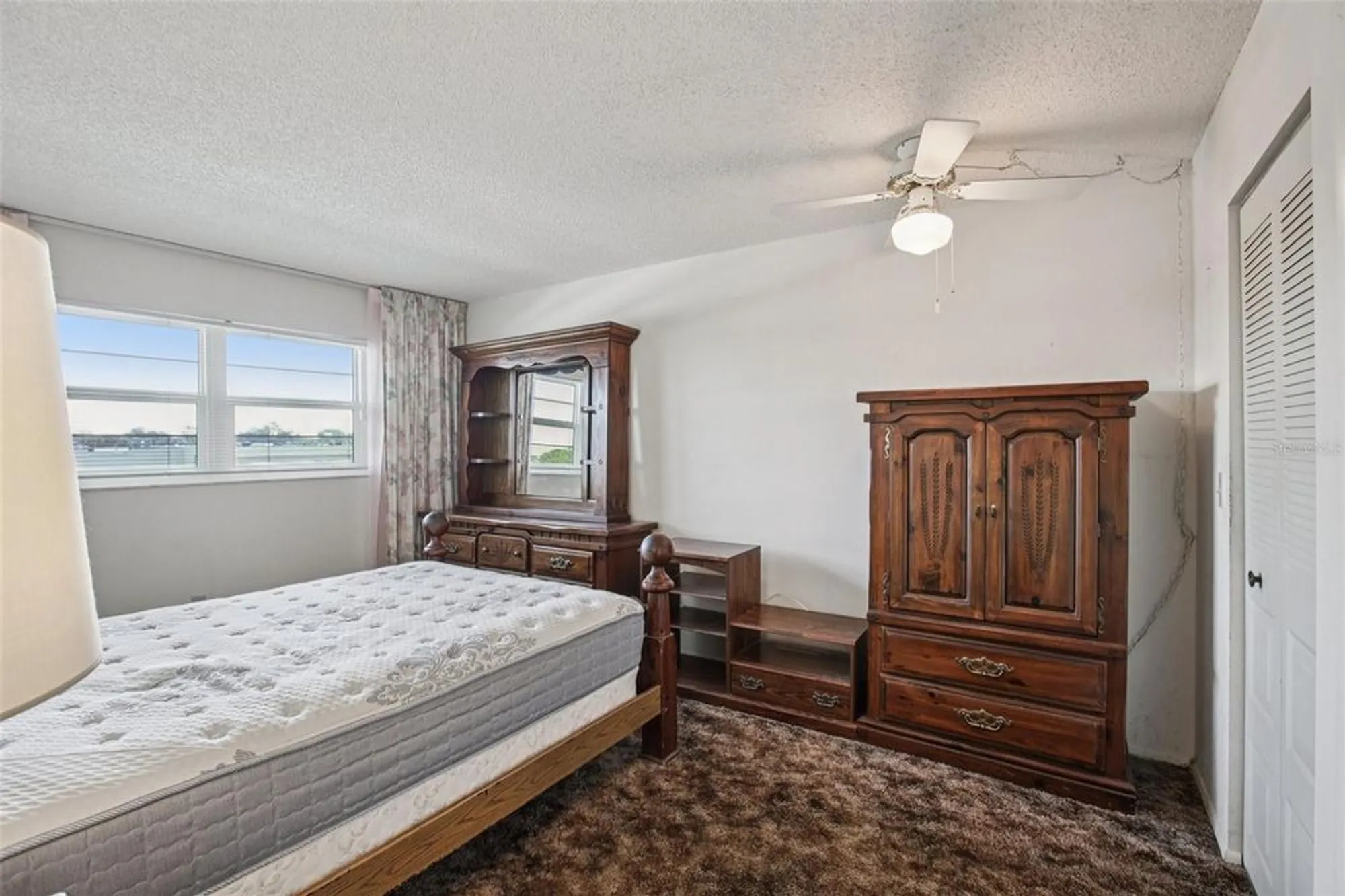 Property Slideshow image 14 of 26 | 5980 80th st n unit 405, St Petersburg, FL, 33709