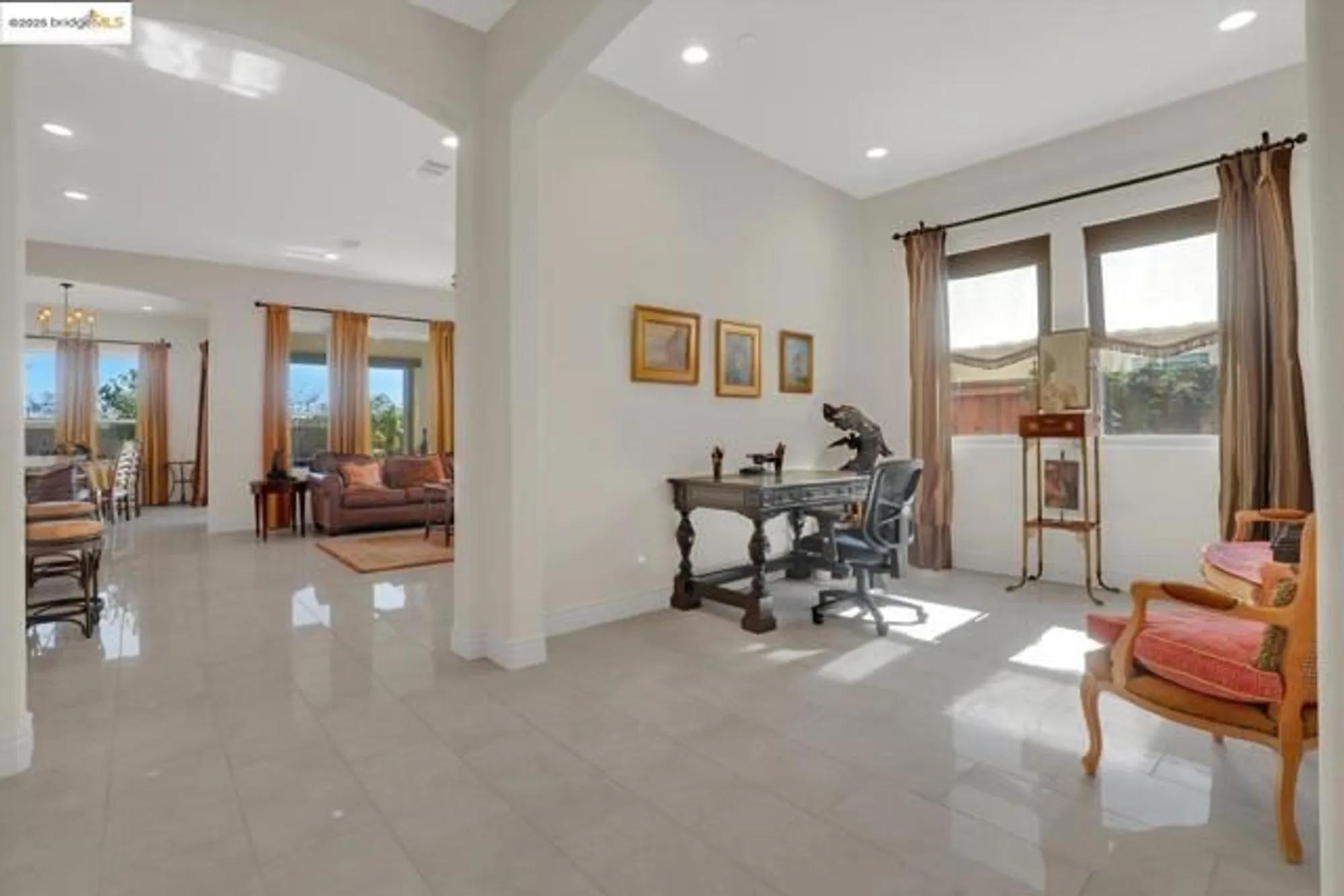 Property Slideshow image 6 of 57 | 1577 chianti ln, Brentwood, CA, 94513