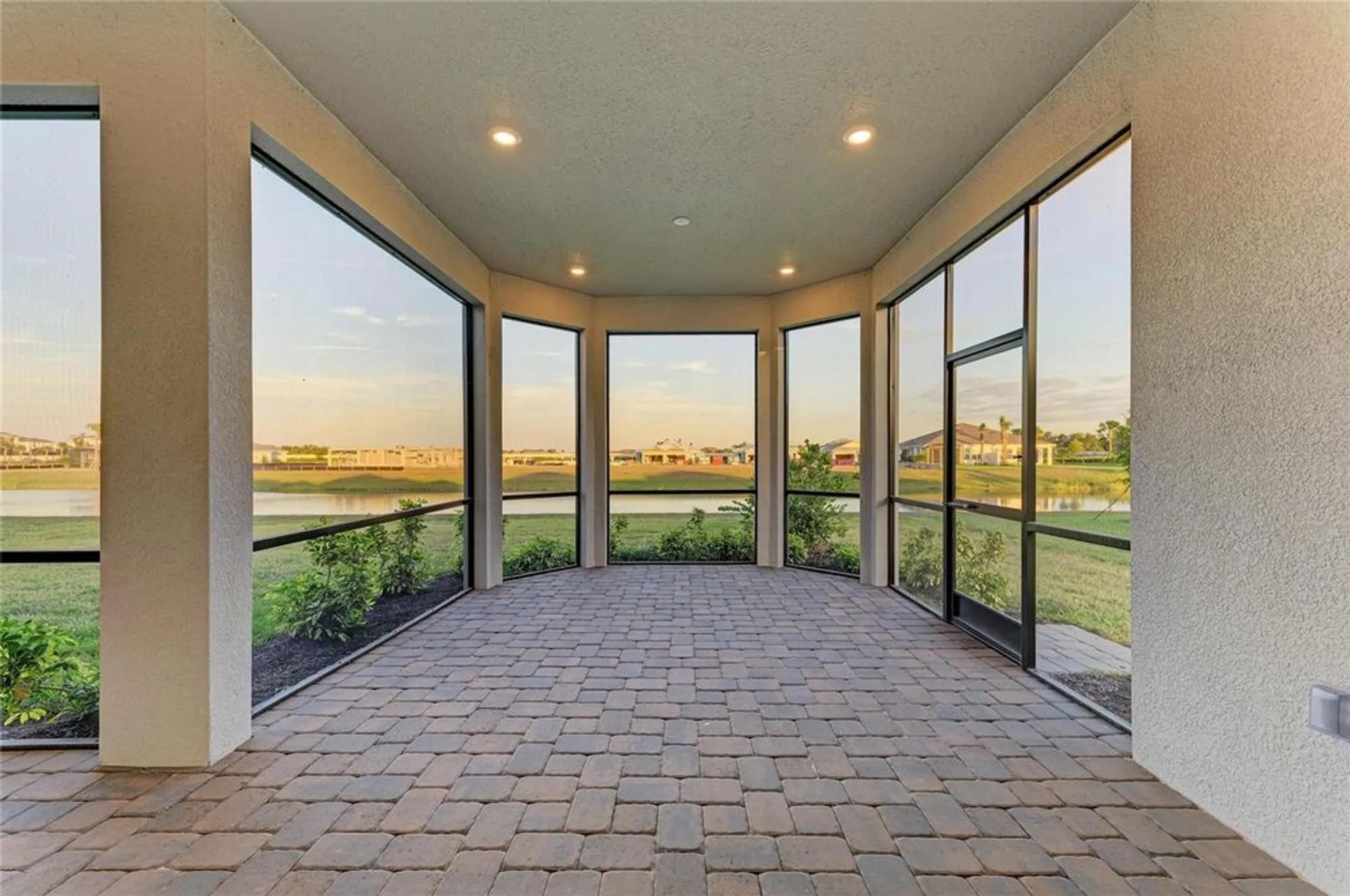 Property Slideshow image 53 of 72 | 3303 vicenza ct, Lakewood Ranch, FL, 34211