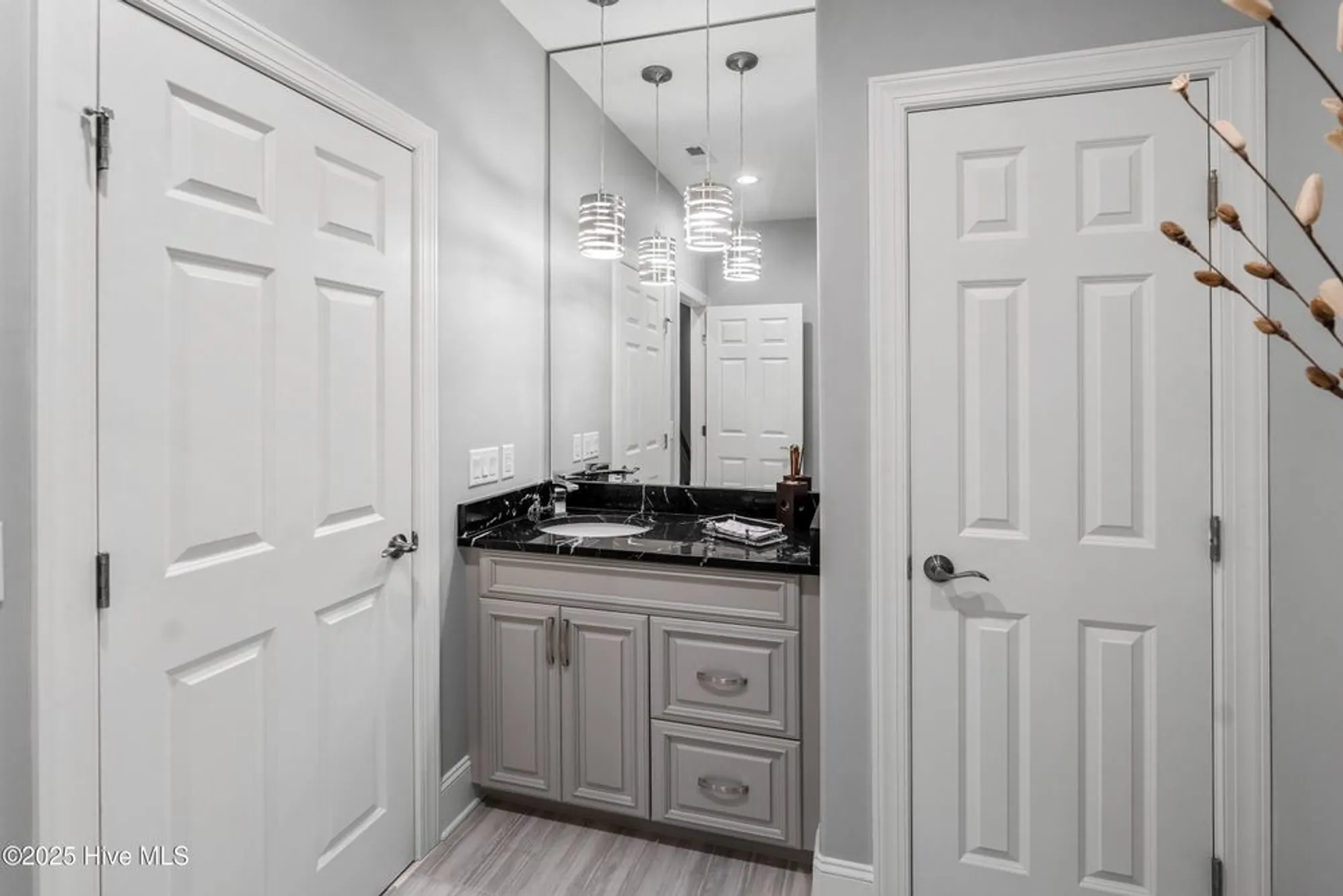 Property Slideshow image 39 of 62 | 704 squire ln, Wilmington, NC, 28411