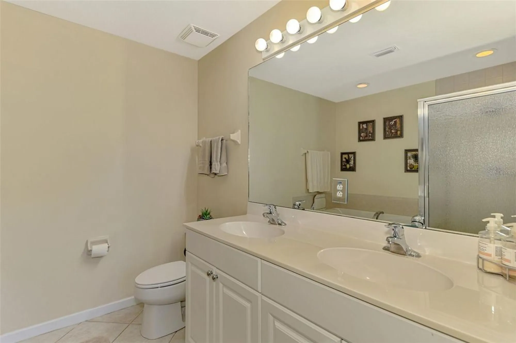 Property Slideshow image 26 of 77 | 3433 grand vista ct unit 102, Port Charlotte, FL, 33953