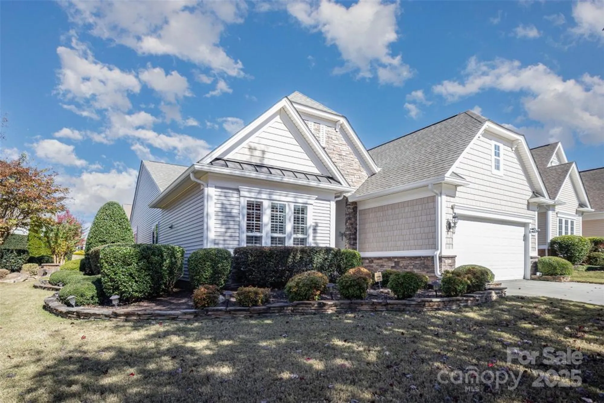 Property Slideshow image 3 of 47 | 2185 hartwell ln, Fort Mill, SC, 29707