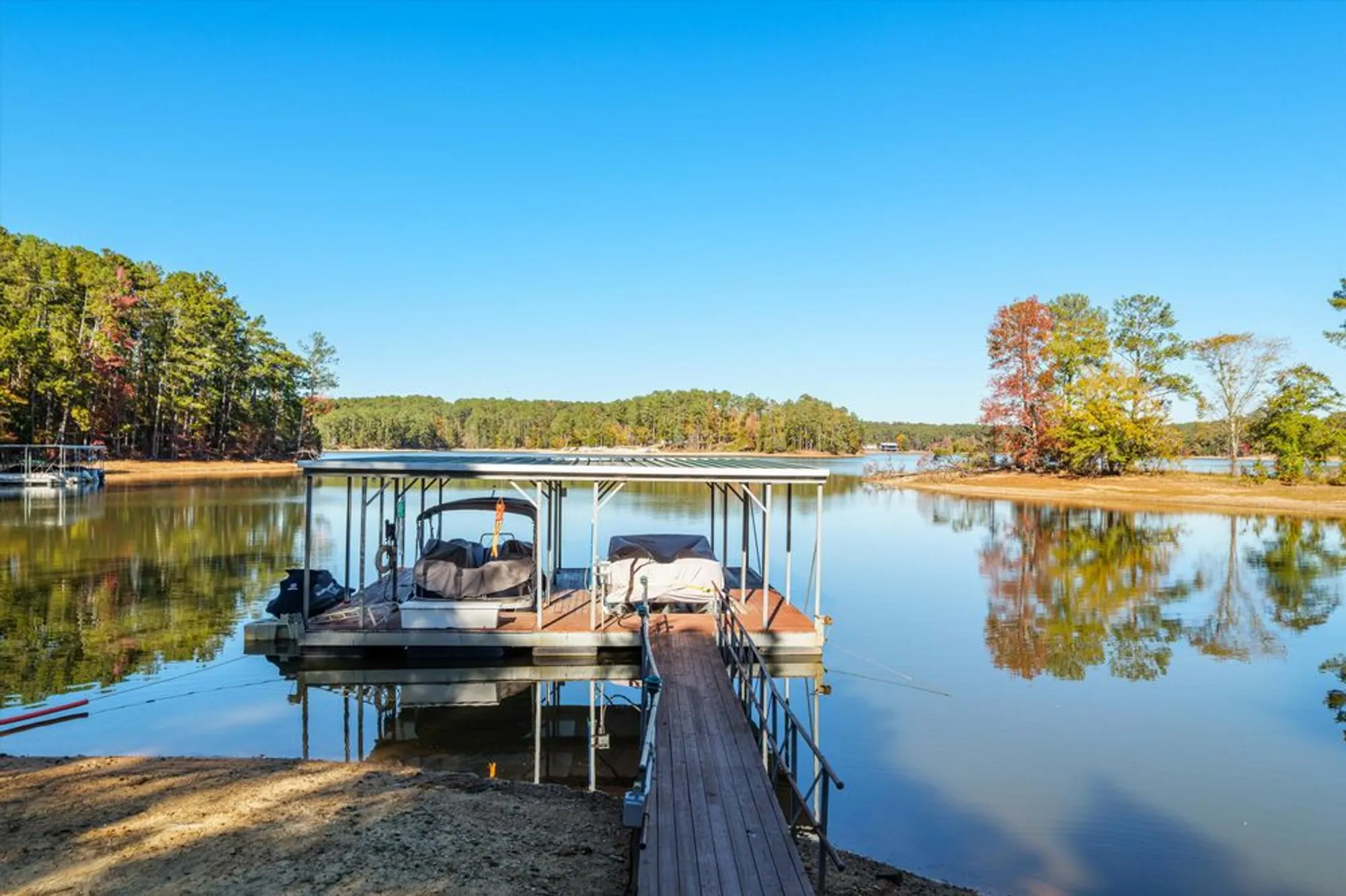 Property Slideshow image 3 of 72 | 214 butler pt, Mc Cormick, SC, 29835
