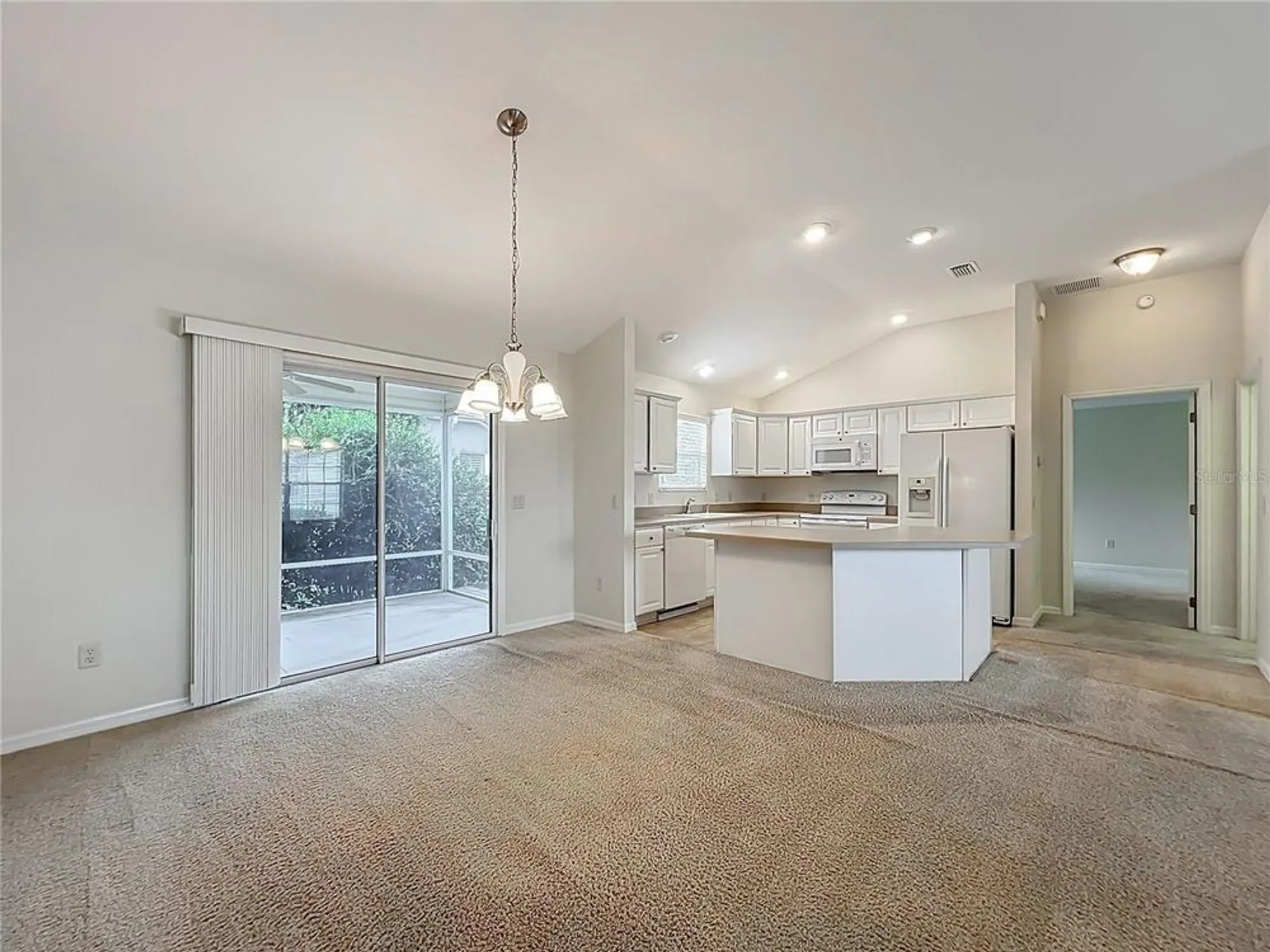 Property Slideshow image 9 of 46 | 2530 foxbridge ter, The Villages, FL, 32162