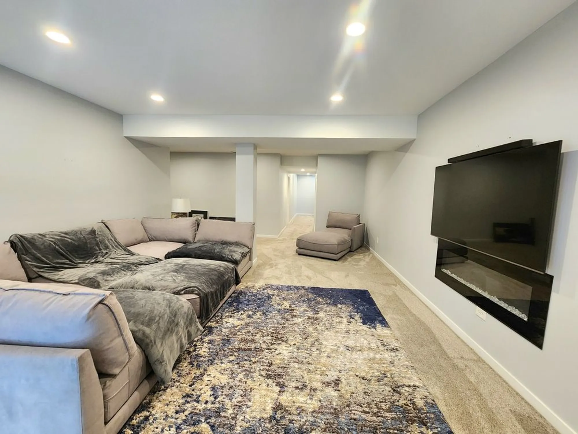 Property Slideshow image 18 of 29 | 2003 magenta ln, Algonquin, IL, 60102