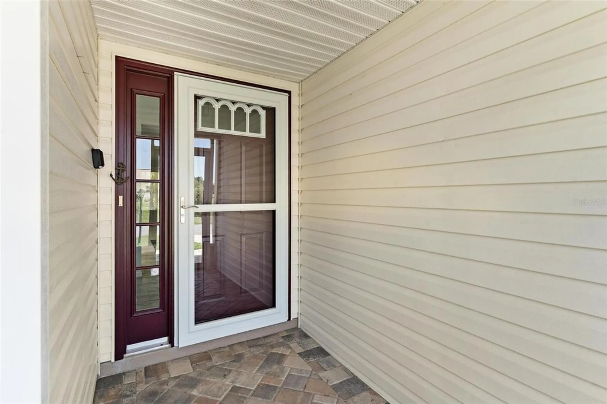 Property Slideshow image 4 of 48 | 26608 racquet cir, Leesburg, FL, 34748