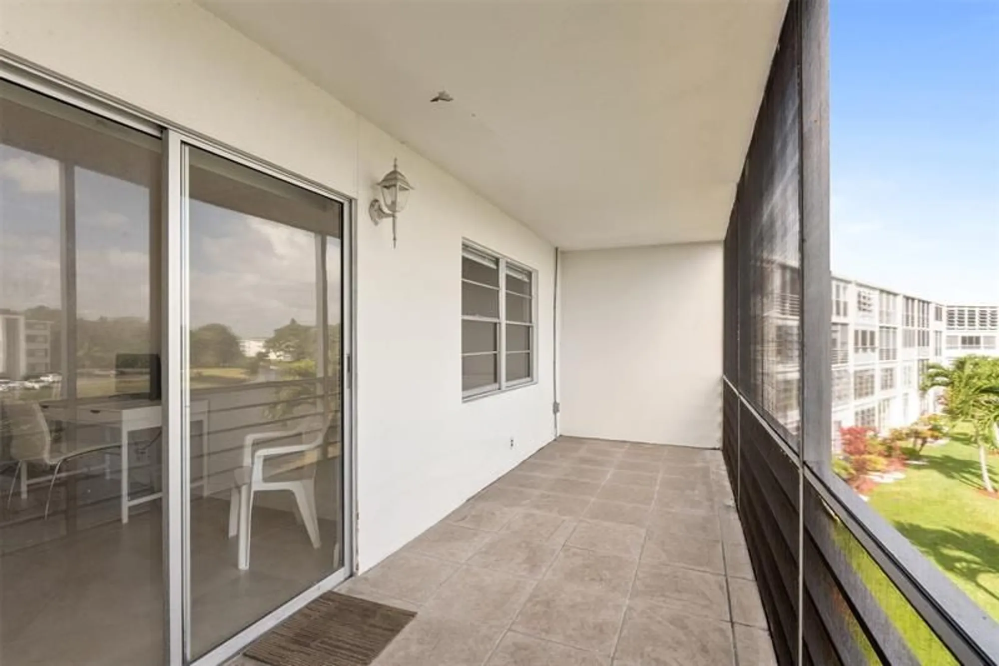 Property Slideshow image 19 of 28 | 3057 newport n # 3057, Deerfield Beach, FL, 33442