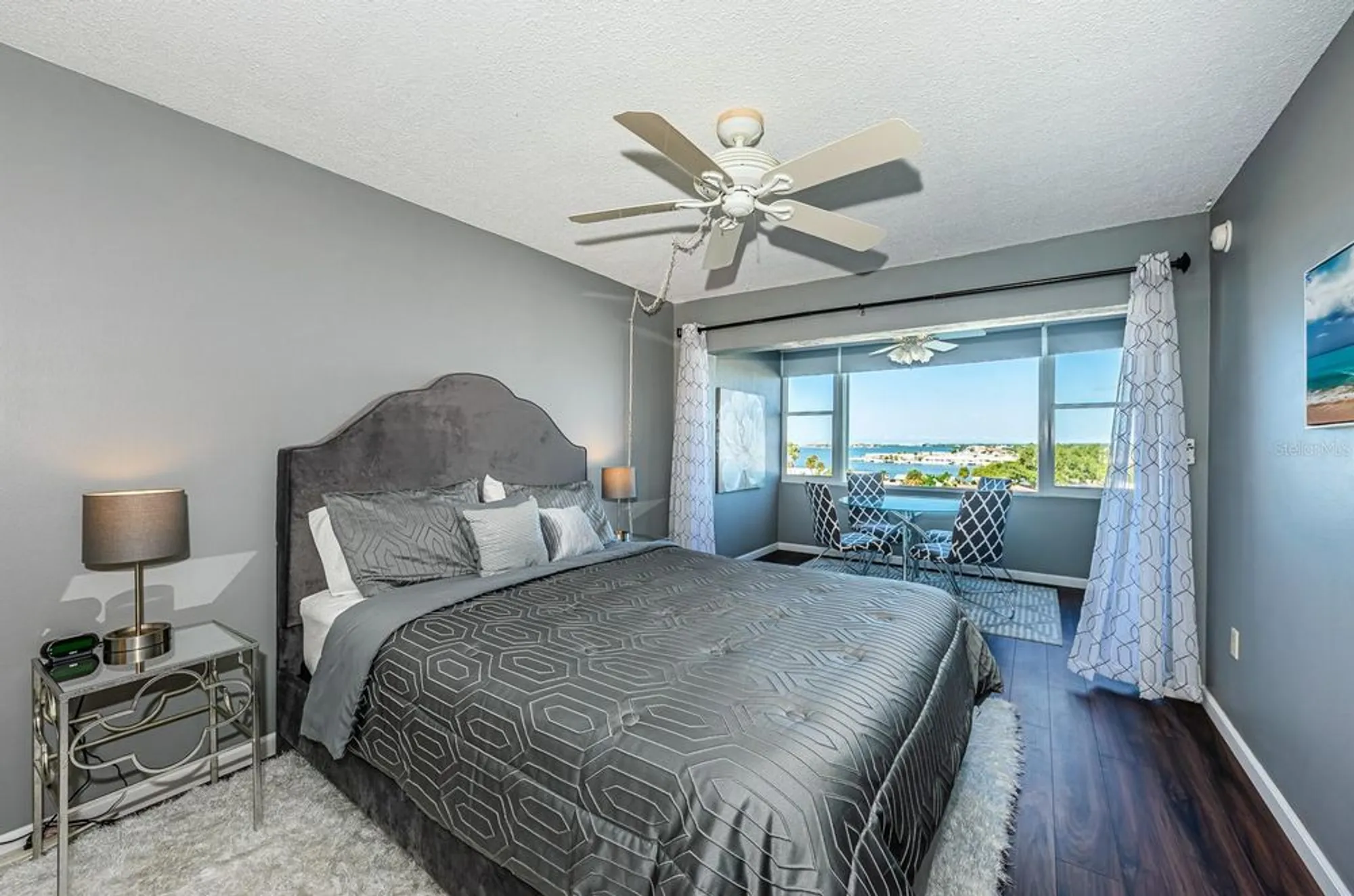 Property Slideshow image 29 of 54 | 4725 cove cir apt 604, Saint Petersburg, FL, 33708