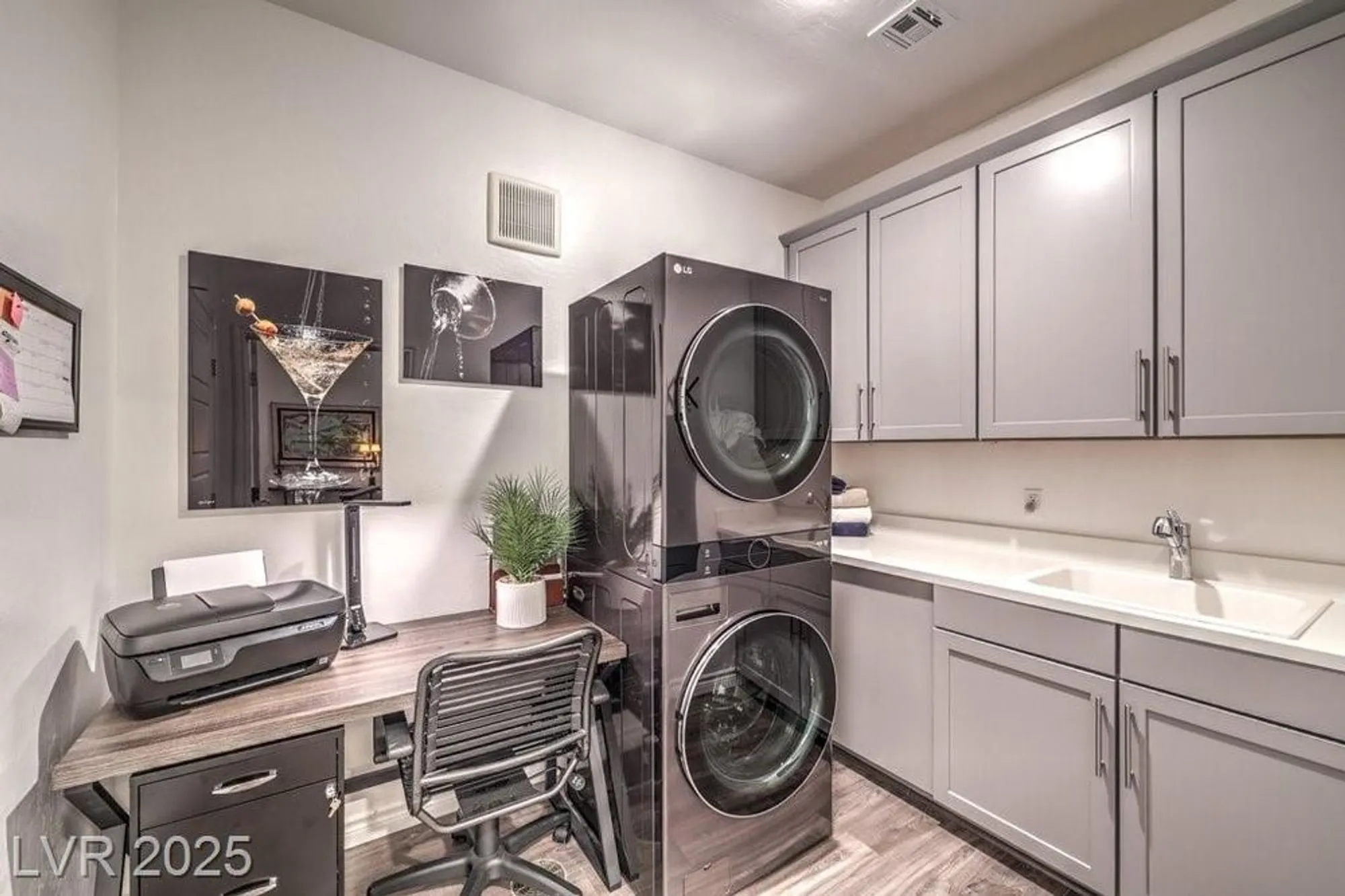 Property Slideshow image 45 of 66 | 2555 hampton rd 10304, Henderson, NV, 89052