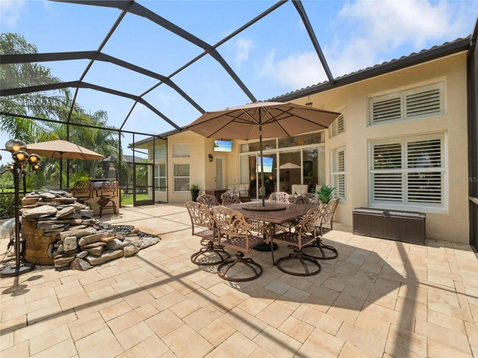 Property Slideshow image 41 of 62 | 5024 ruby flats dr, Wimauma, FL, 33598