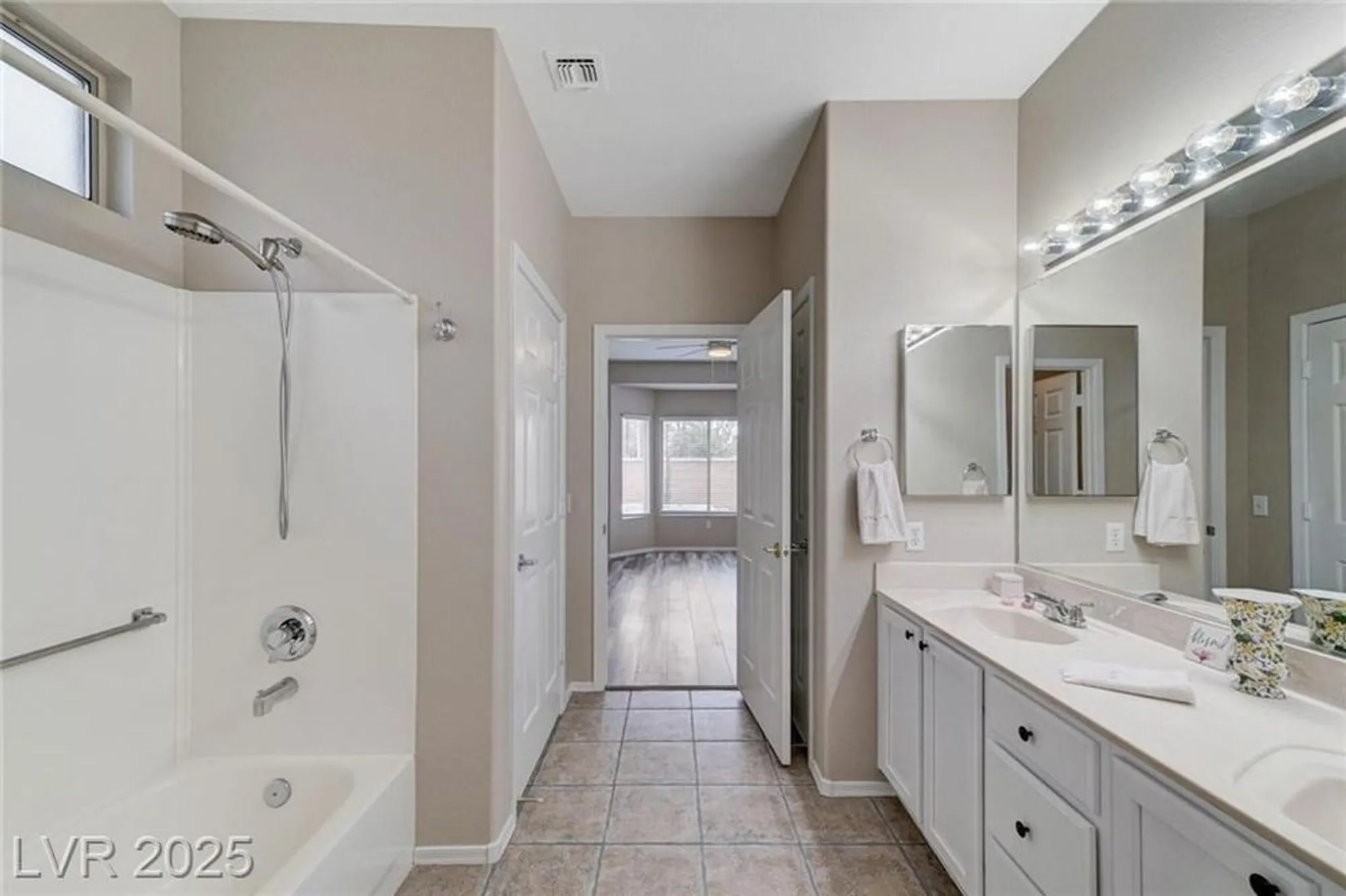 Property Slideshow image 42 of 93 | 2160 tiger links dr, Henderson, NV, 89012