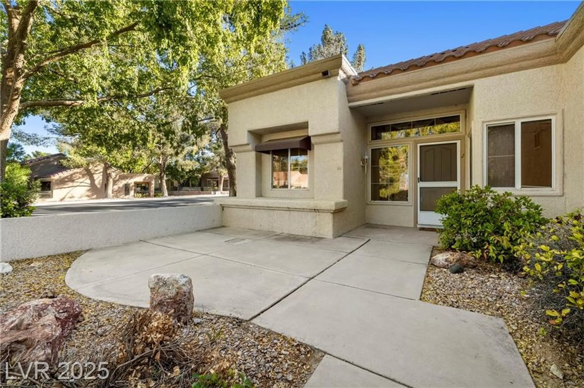 Property Slideshow image 2 of 44 | 8701 millsboro dr, Las Vegas, NV, 89134