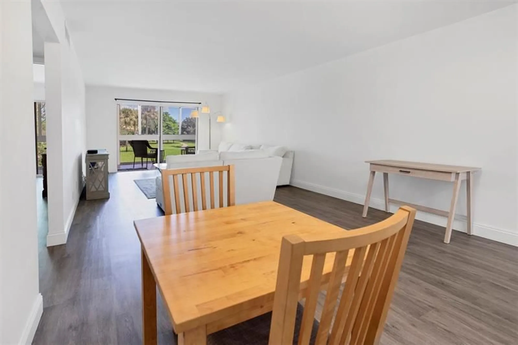 Property Slideshow image 16 of 46 | 2805 victoria way f 2, Coconut Creek, FL, 33066