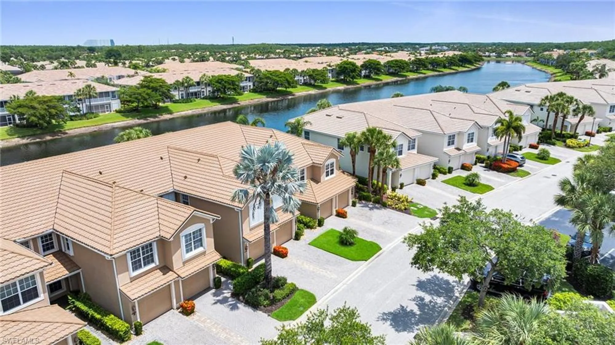 Property Slideshow image 22 of 35 | 9636 hemingway ln 4201, Fort Myers, FL, 33913