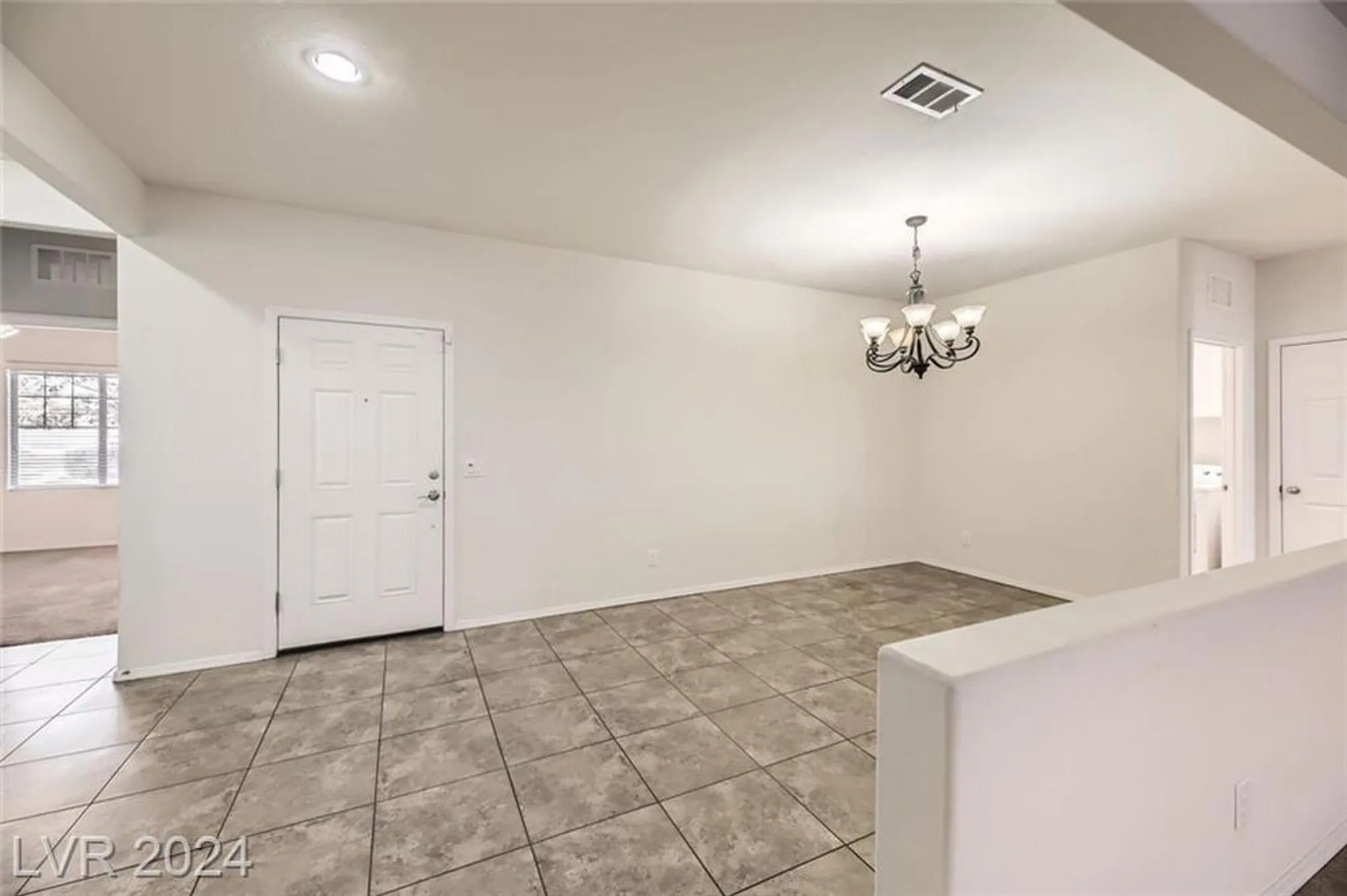 Property Slideshow image 7 of 32 | 3306 american mustang ct, Las Vegas, NV, 89122