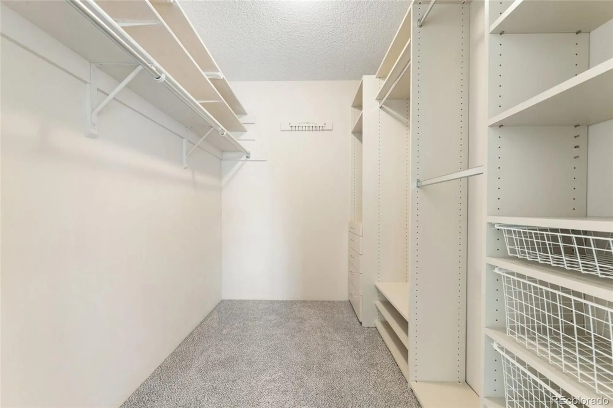 Property Slideshow image 23 of 43 | 13890 e marina dr 606, Aurora, CO, 80014