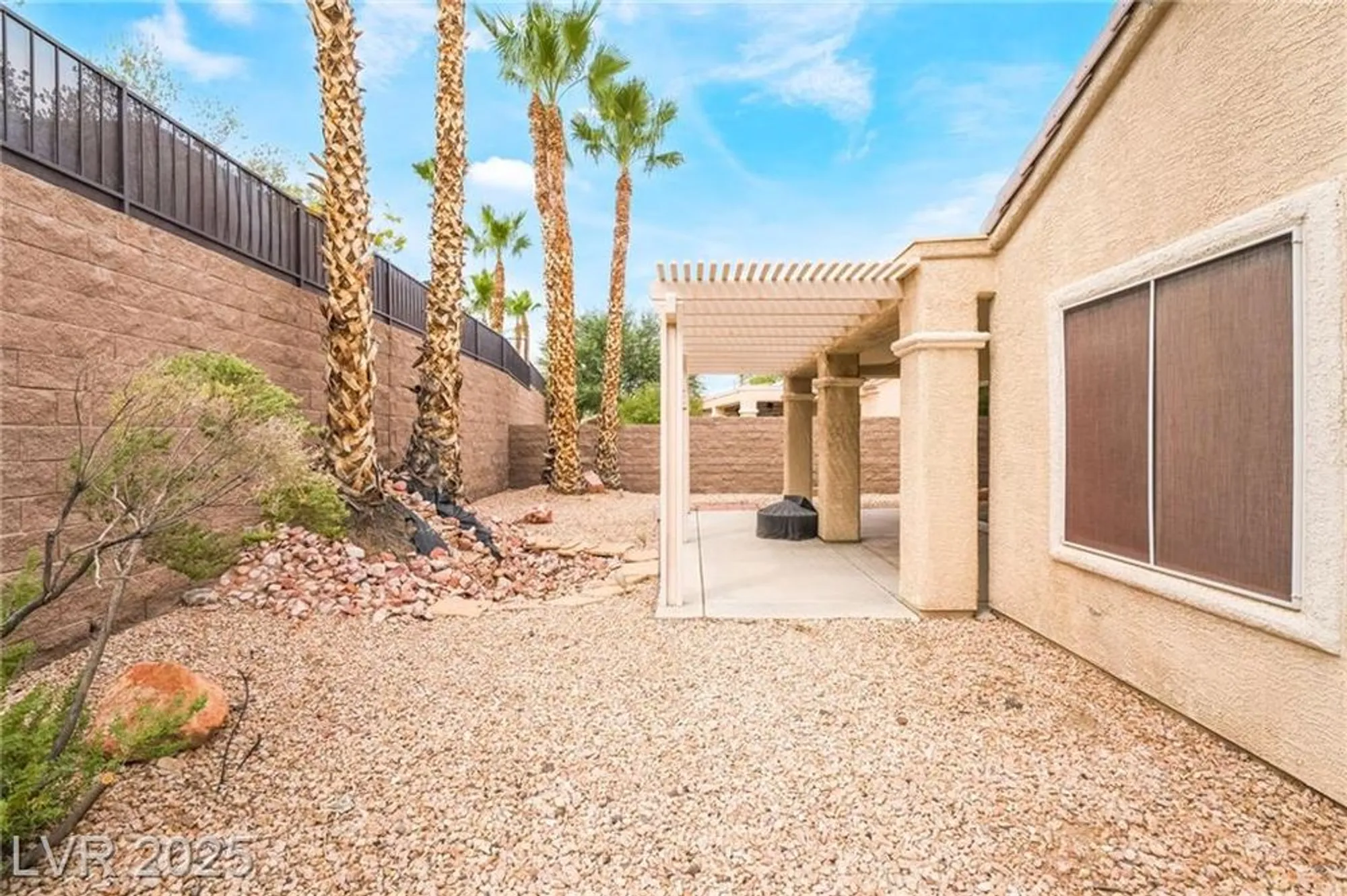 Property Slideshow image 46 of 58 | 2539 evansville ave, Henderson, NV, 89052