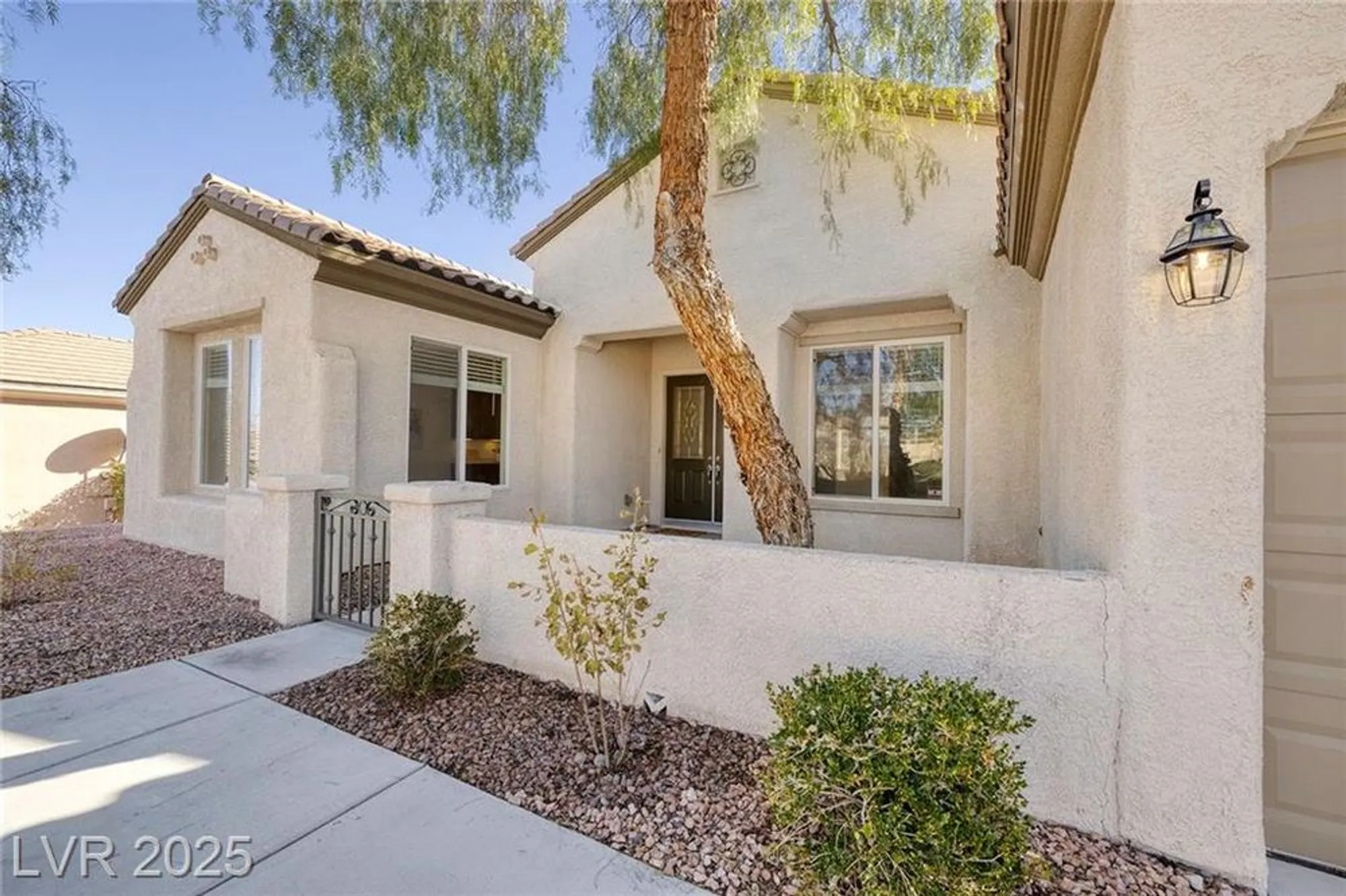 Property Slideshow image 5 of 53 | 2156 twin falls dr, Henderson, NV, 89044