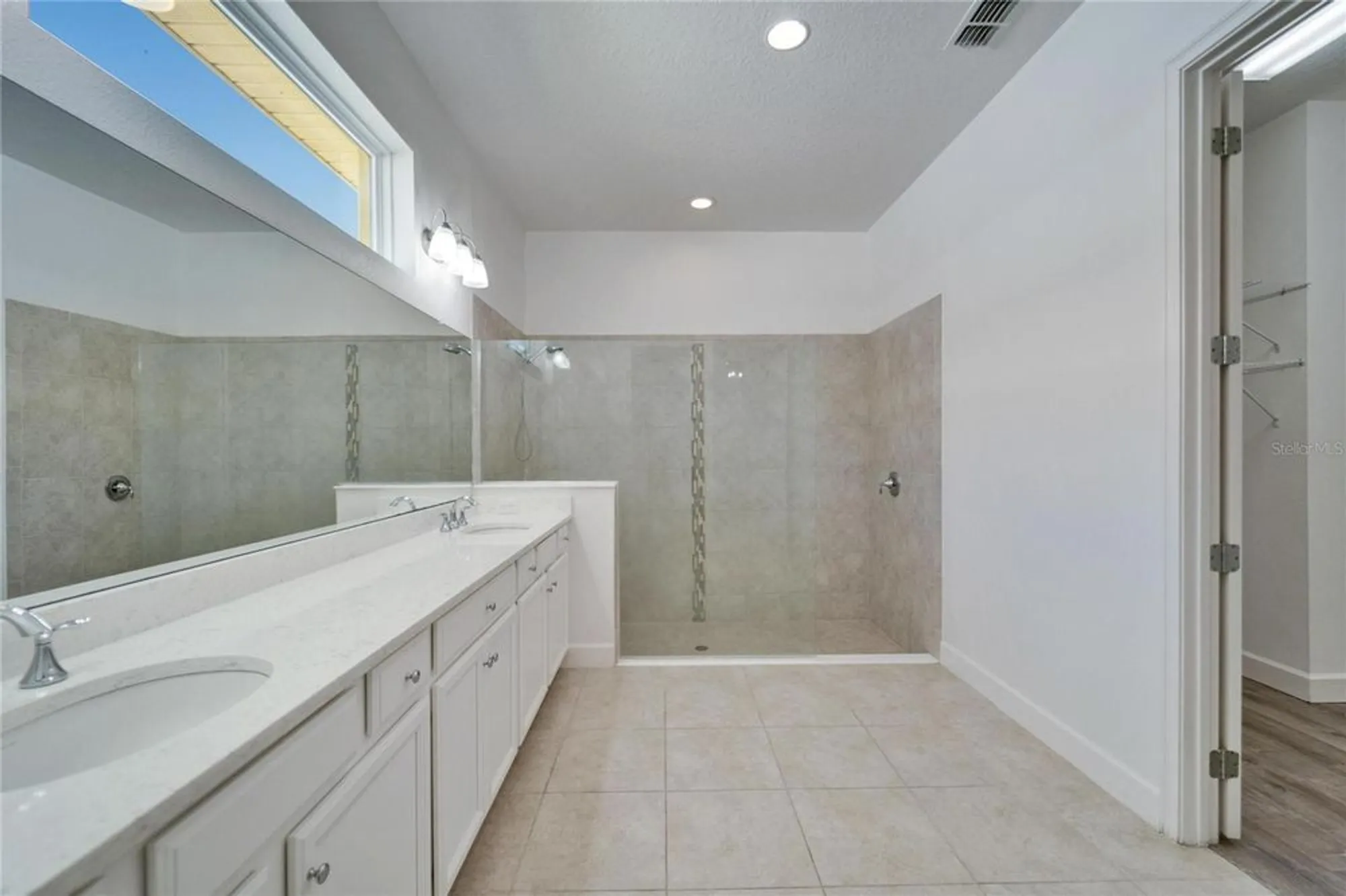Property Slideshow image 36 of 61 | 729 winterside dr, Apollo Beach, FL, 33572