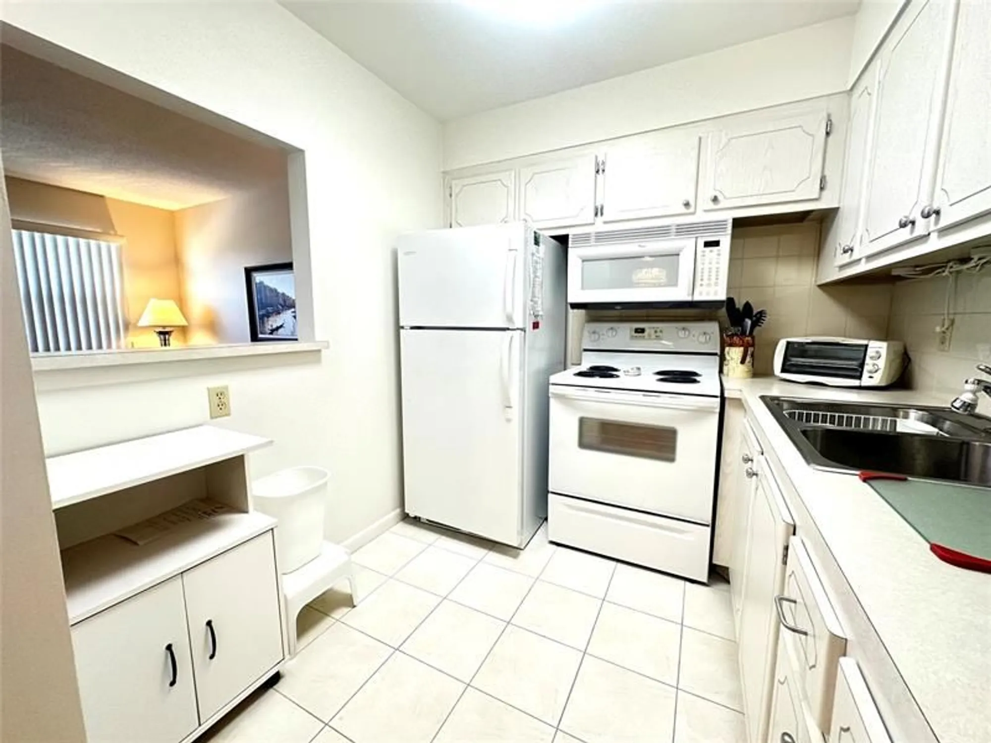 Property Slideshow image 10 of 56 | 4014 islewood d # 4014, Deerfield Beach, FL, 33442