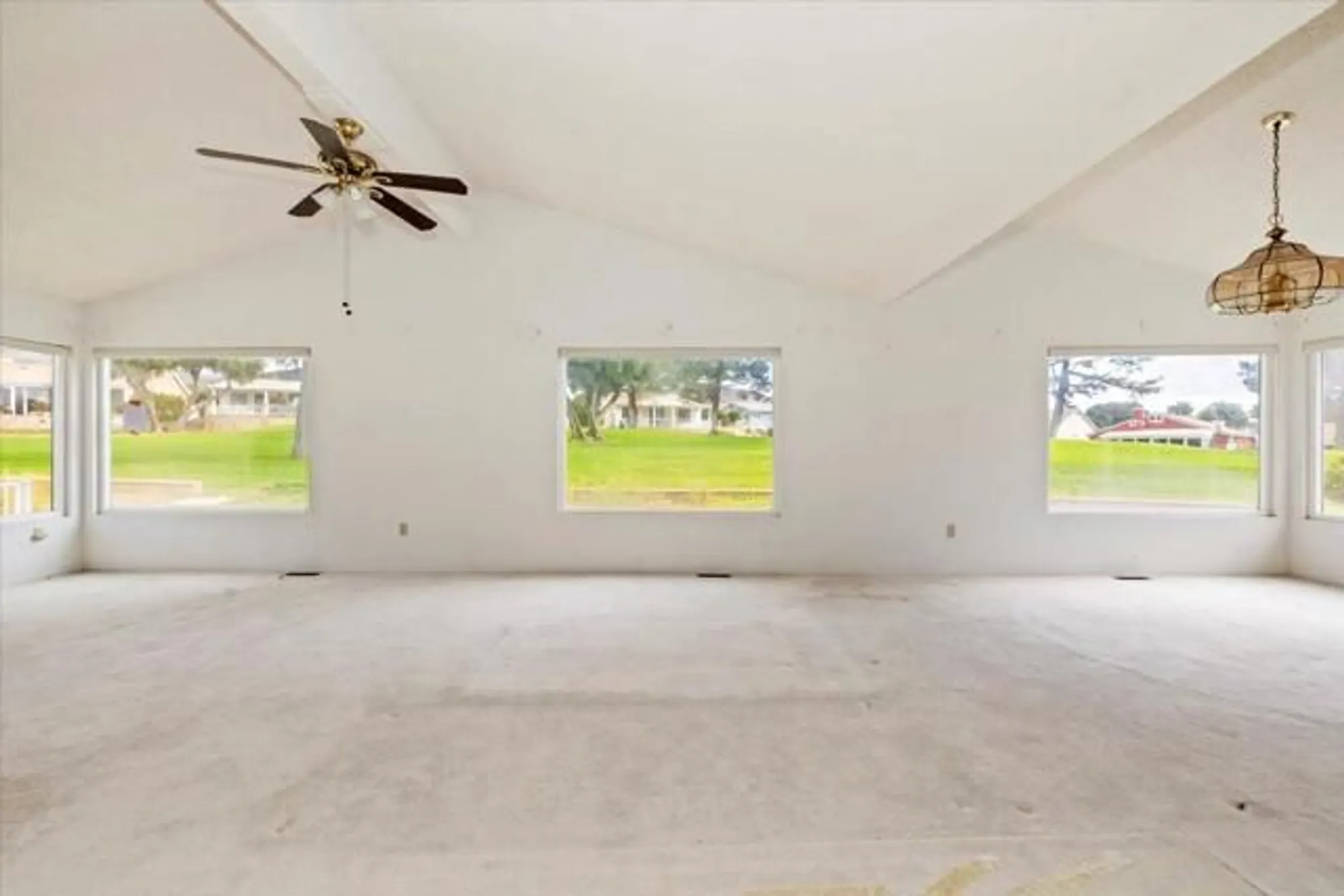 Property Slideshow image 10 of 35 | 40944 lincoln pl, Cherry Valley, CA, 92223