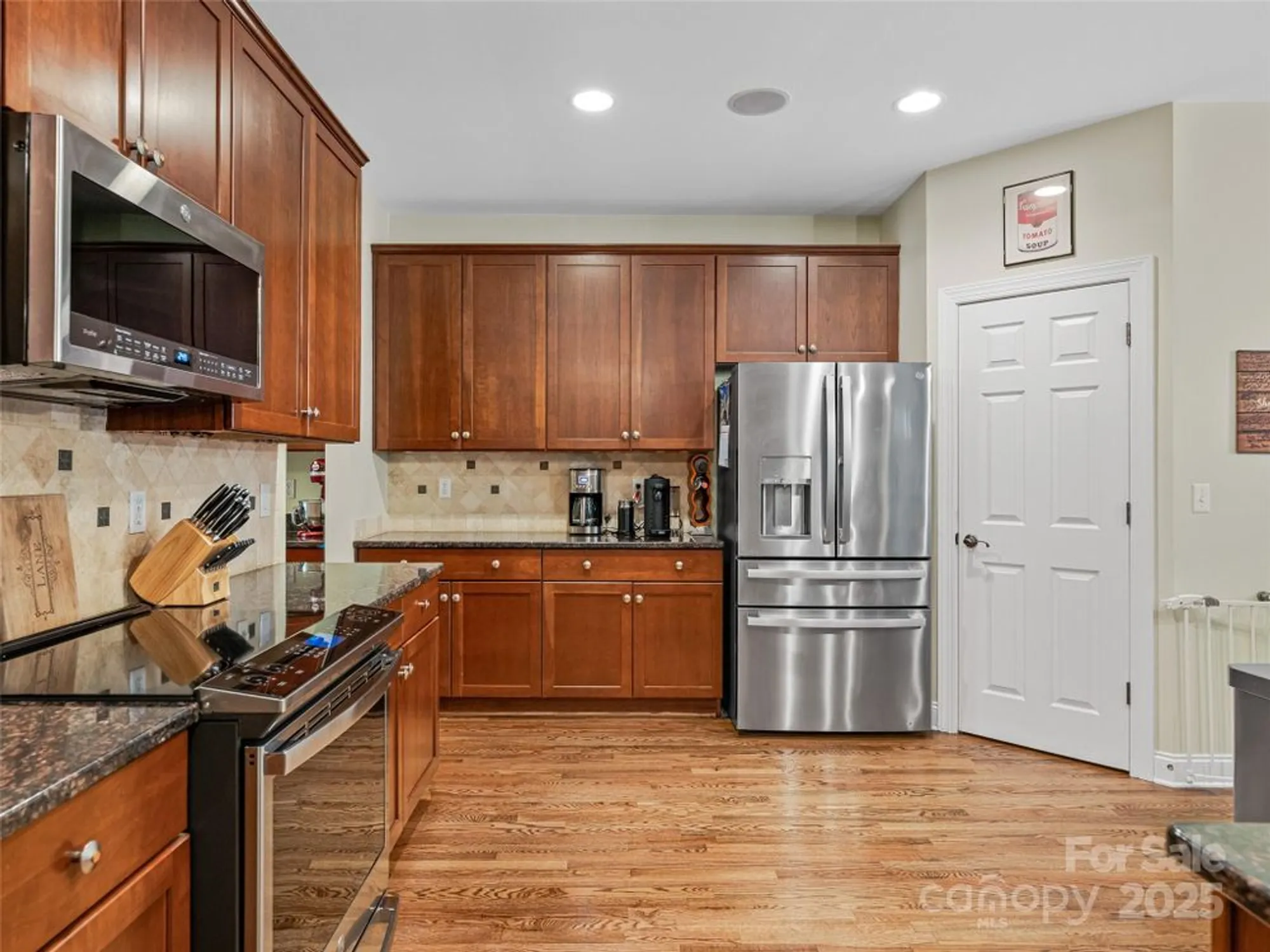 Property Slideshow image 14 of 36 | 257 fennel dun cir, Biltmore Lake, NC, 28715