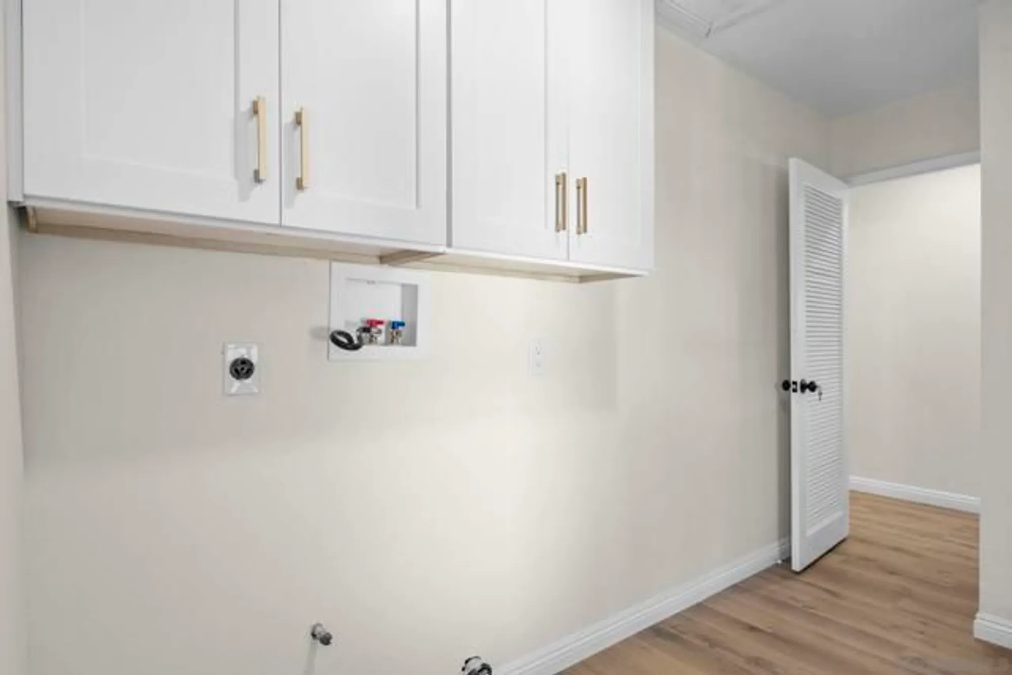 Property Slideshow image 10 of 22 | 12540 lomica dr, San Diego, CA, 92128