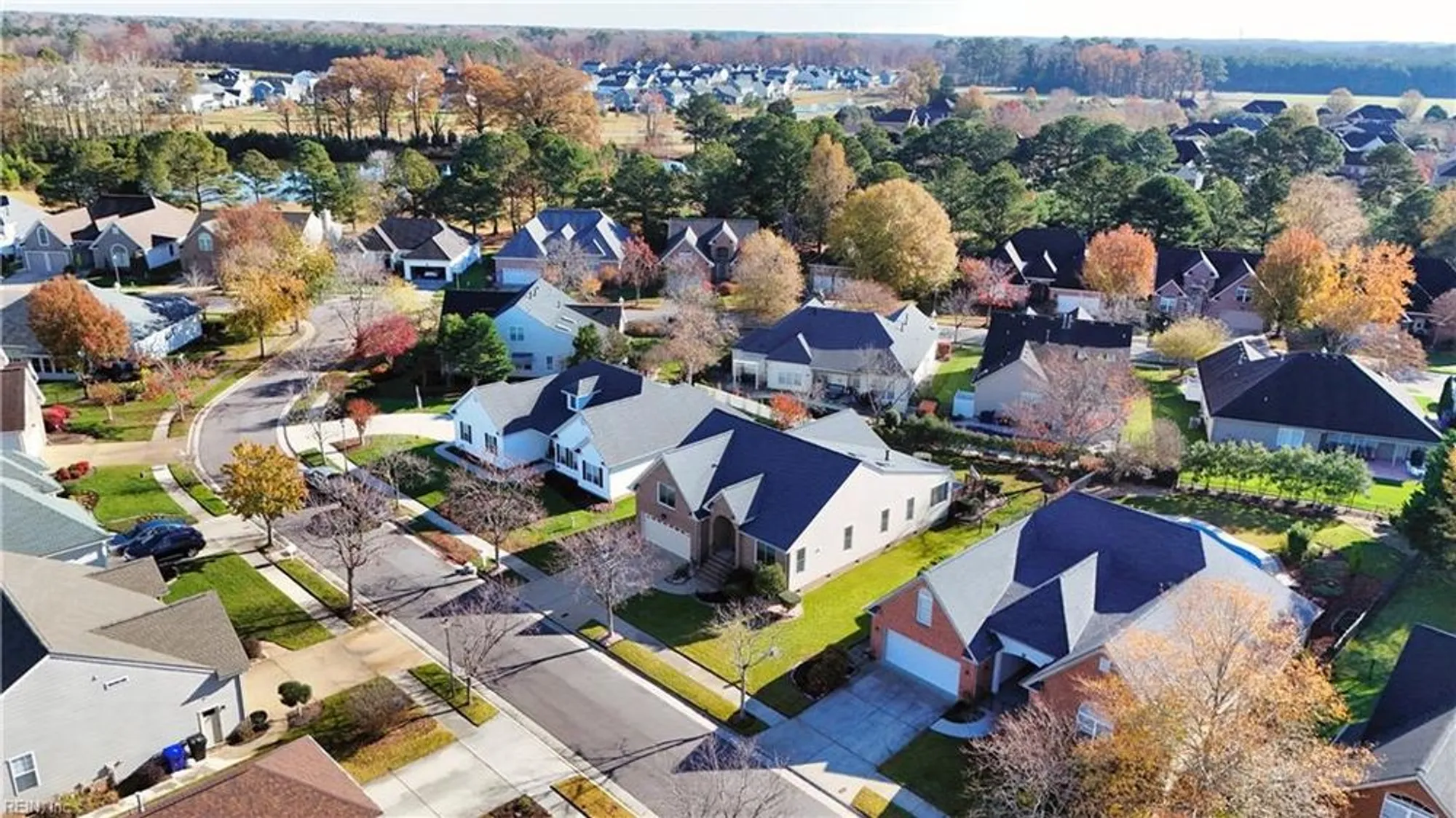 Property Slideshow image 32 of 44 | 3237 gallahad dr, Virginia Beach, VA, 23456