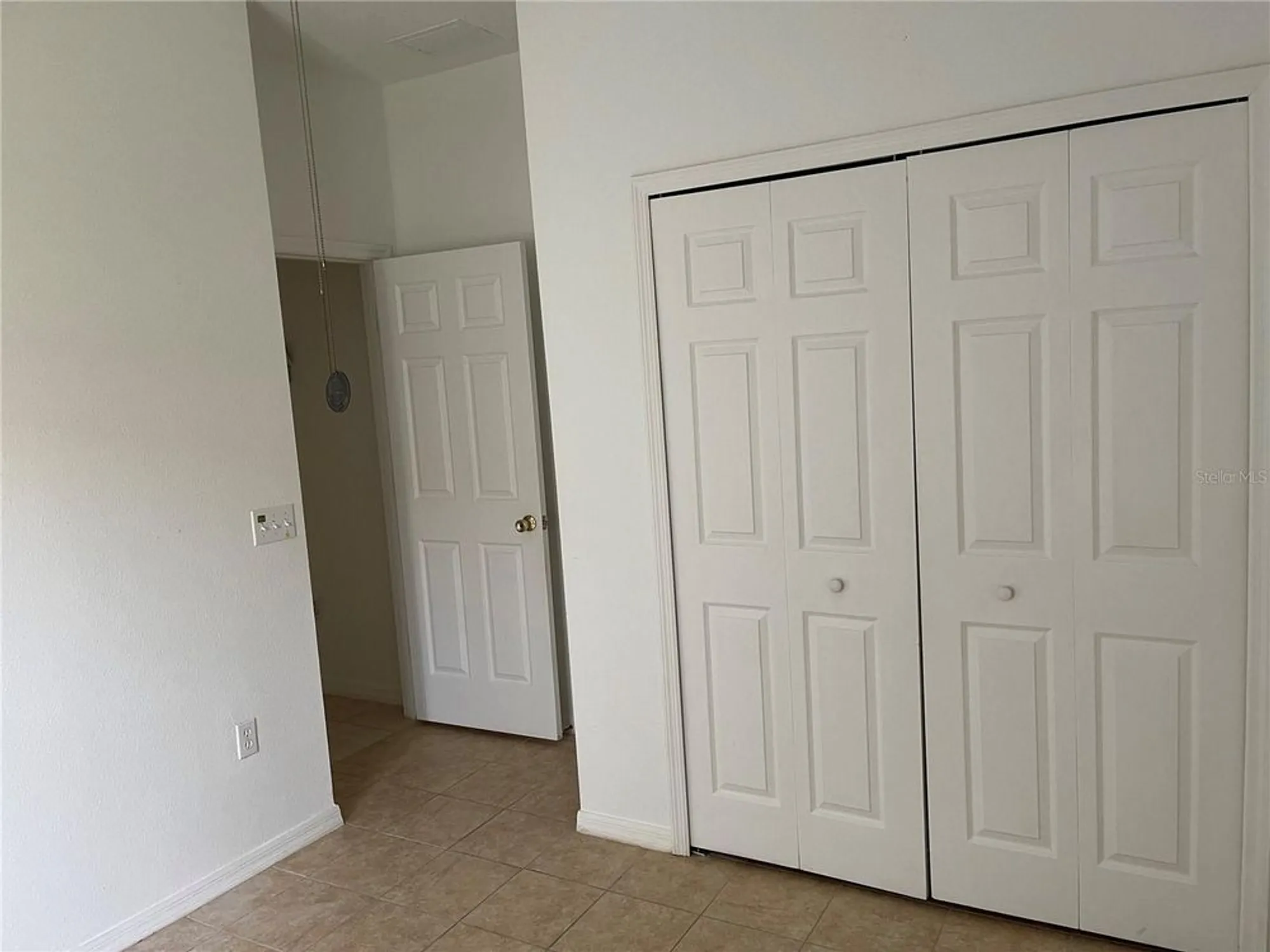 Property Slideshow image 36 of 52 | 572 sienna dr, Poinciana, FL, 34759