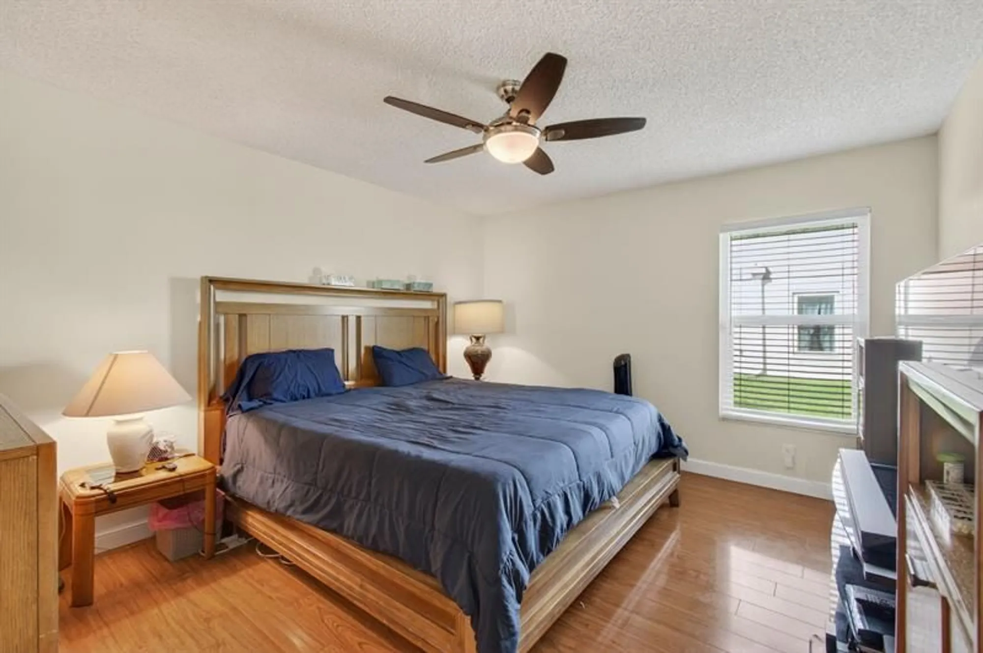 Property Slideshow image 34 of 67 | 19000 stewart cir apt 4, Boca Raton, FL, 33496