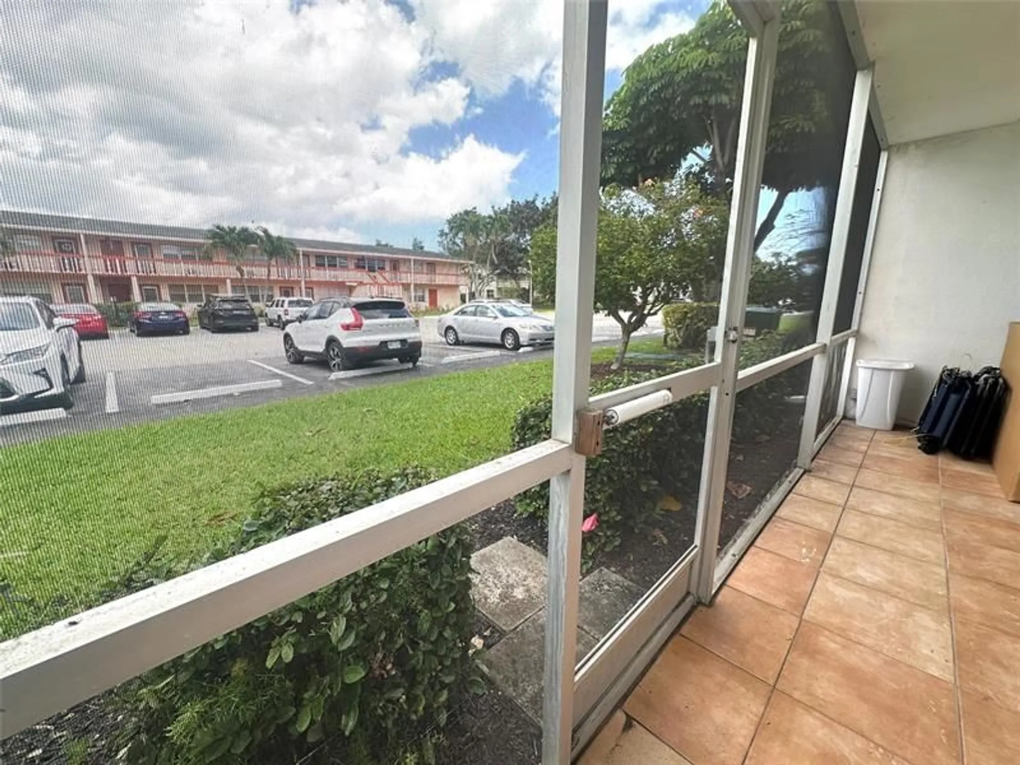Property Slideshow image 24 of 67 | 492 tilford w # 492, Deerfield Beach, FL, 33442