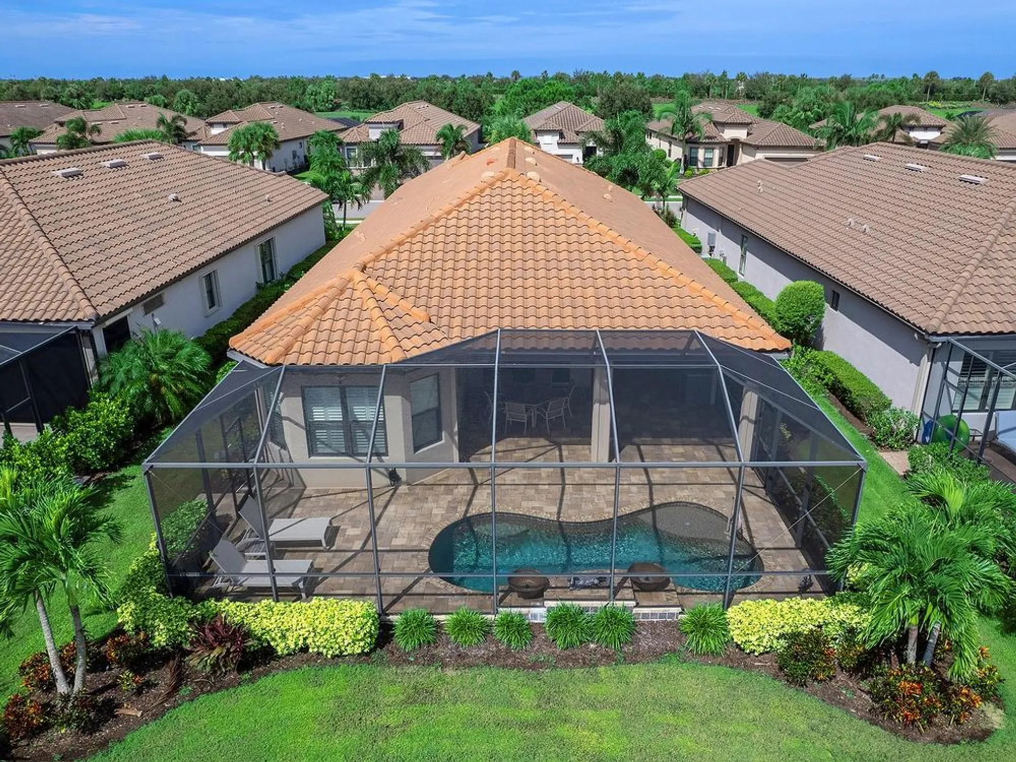 Property Slideshow image 46 of 75 | 12840 sorrento way, Lakewood Ranch, FL, 34211