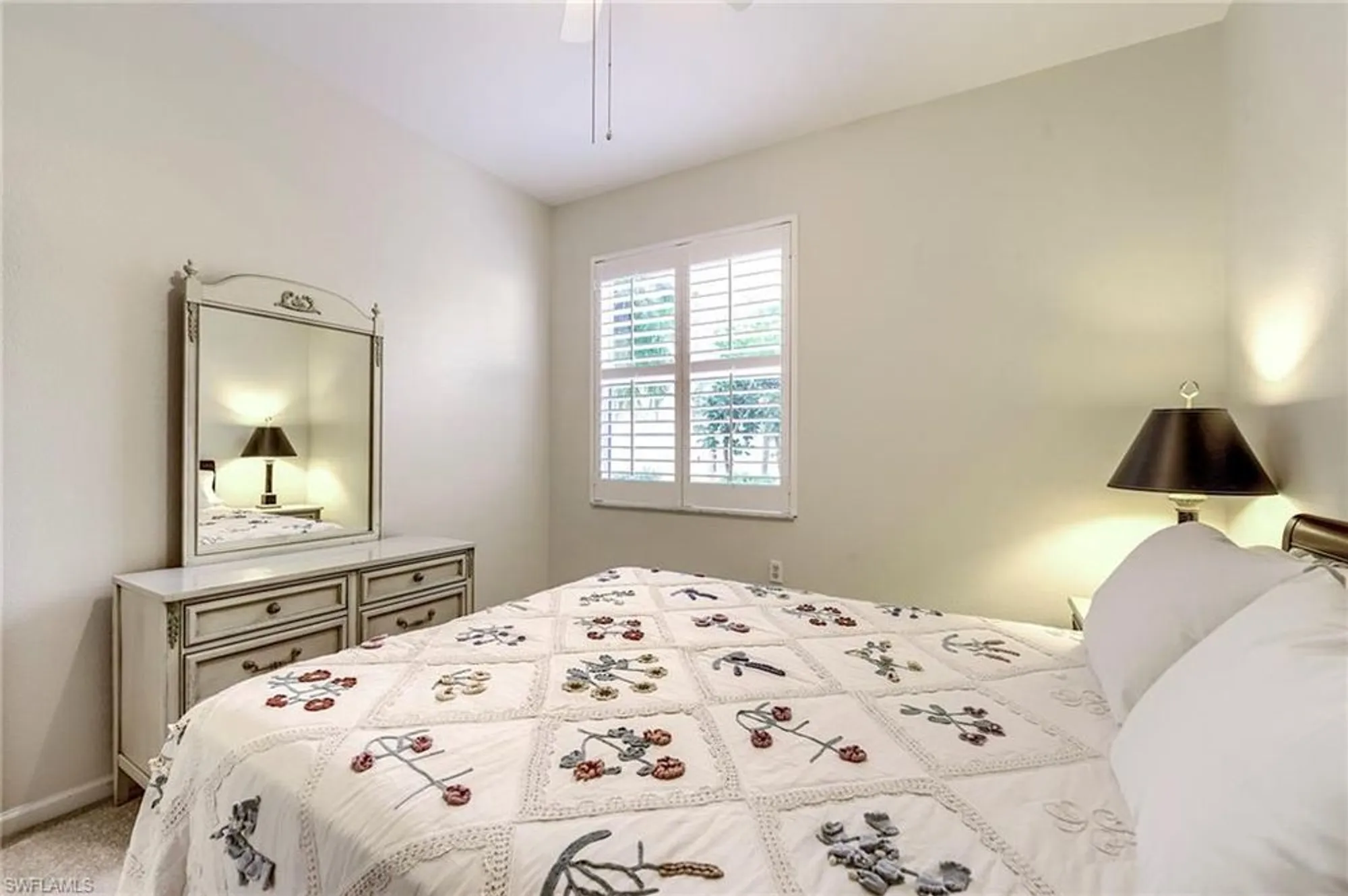 Property Slideshow image 28 of 50 | 3010 meandering way apt 102, Fort Myers, FL, 33905