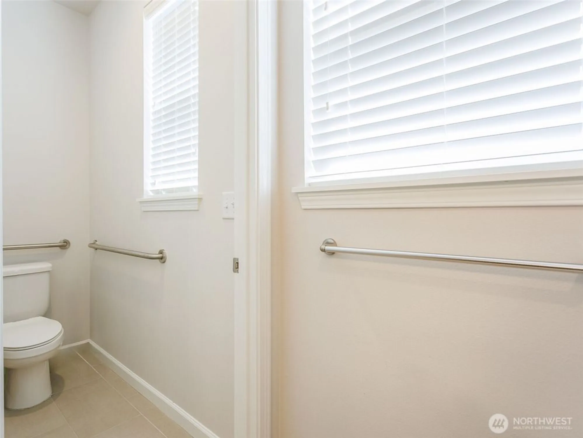 Property Slideshow image 15 of 23 | 3311 colville st, Lacey, WA, 98513