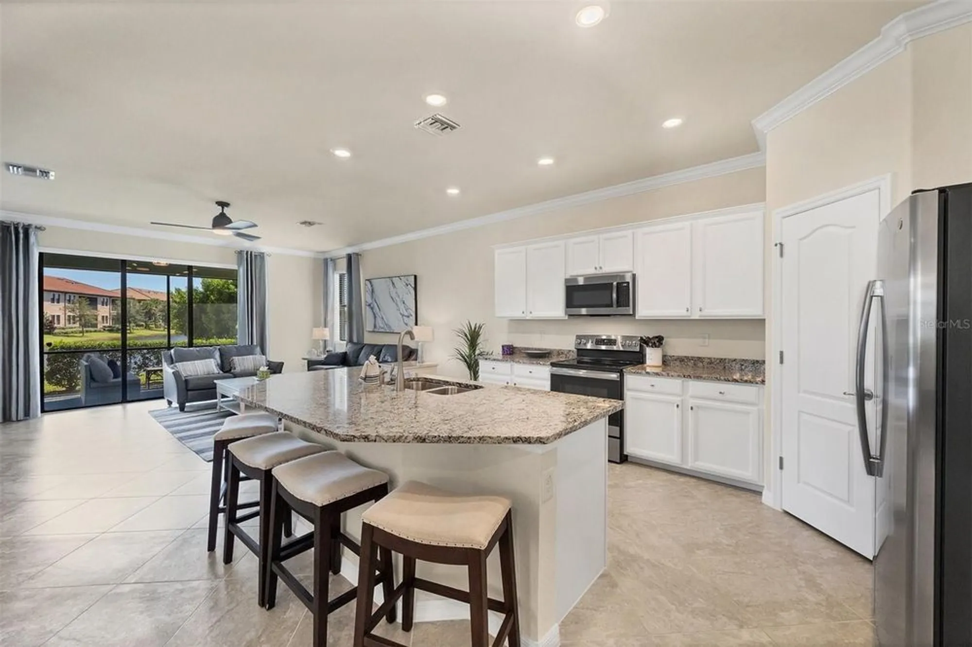 Property Slideshow image 14 of 61 | 10097 cozy grove dr, Venice, FL, 34293