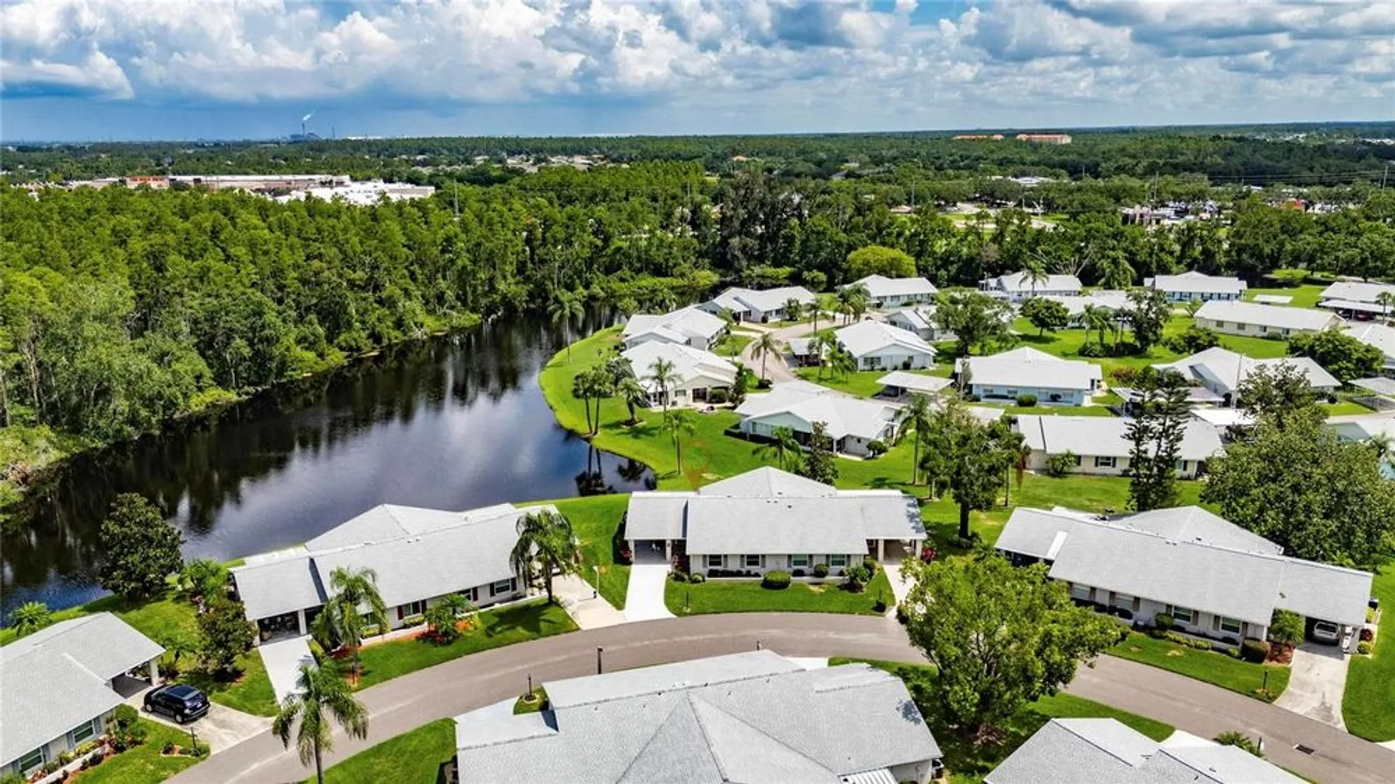 Property Slideshow image 40 of 41 | 123 glendower cir # 123, Sun City Center, FL, 33573