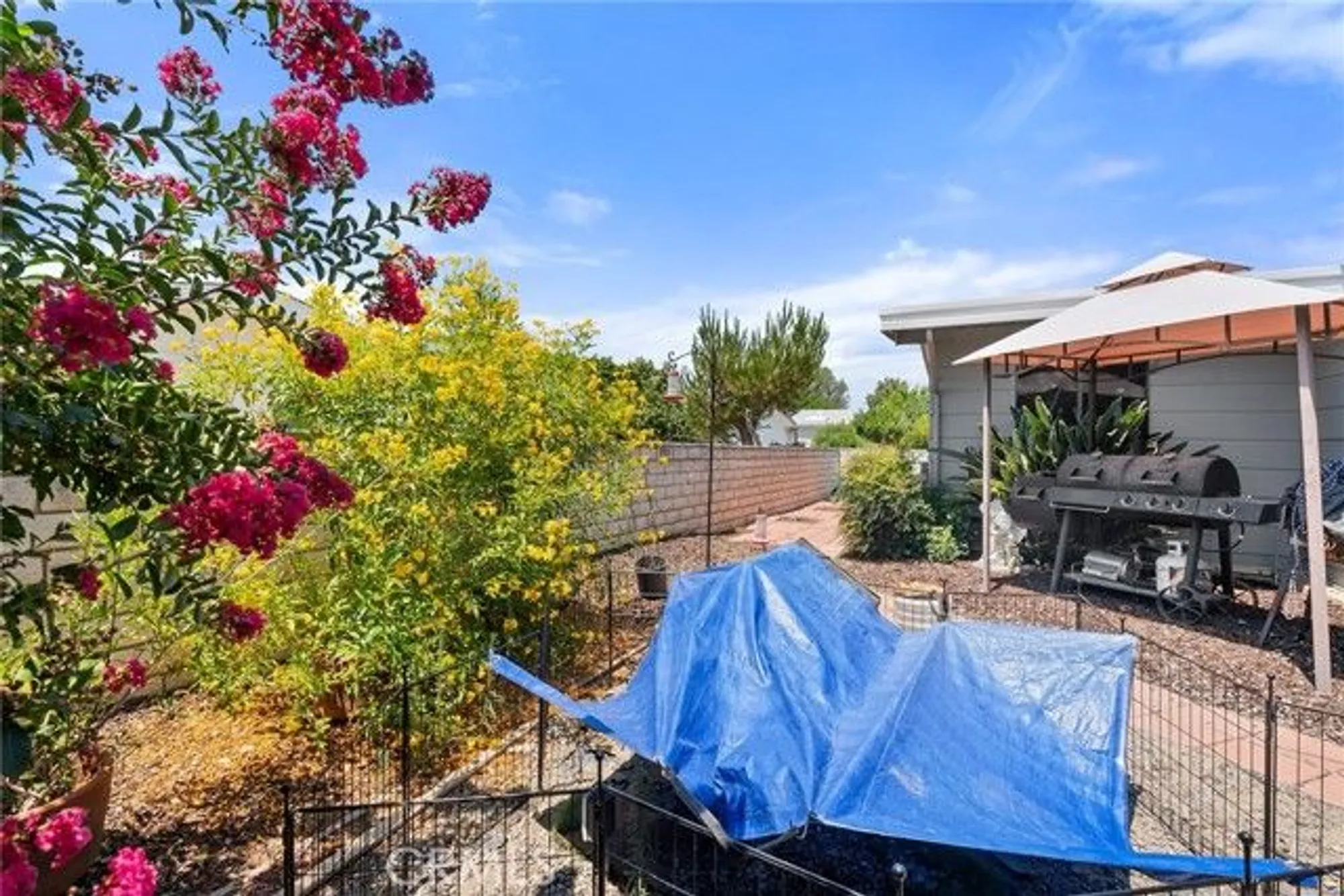 Property Slideshow image 32 of 36 | 1507 willow leaf dr, Hemet, CA, 92545