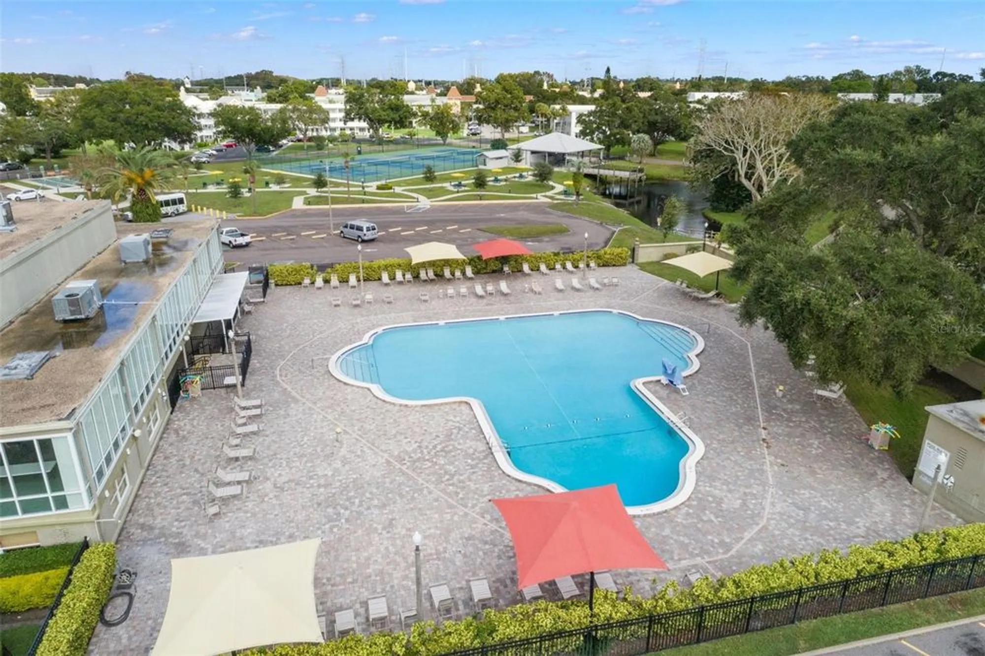 Property Slideshow image 37 of 41 | 2331 finlandia ln apt 53, Clearwater, FL, 33763