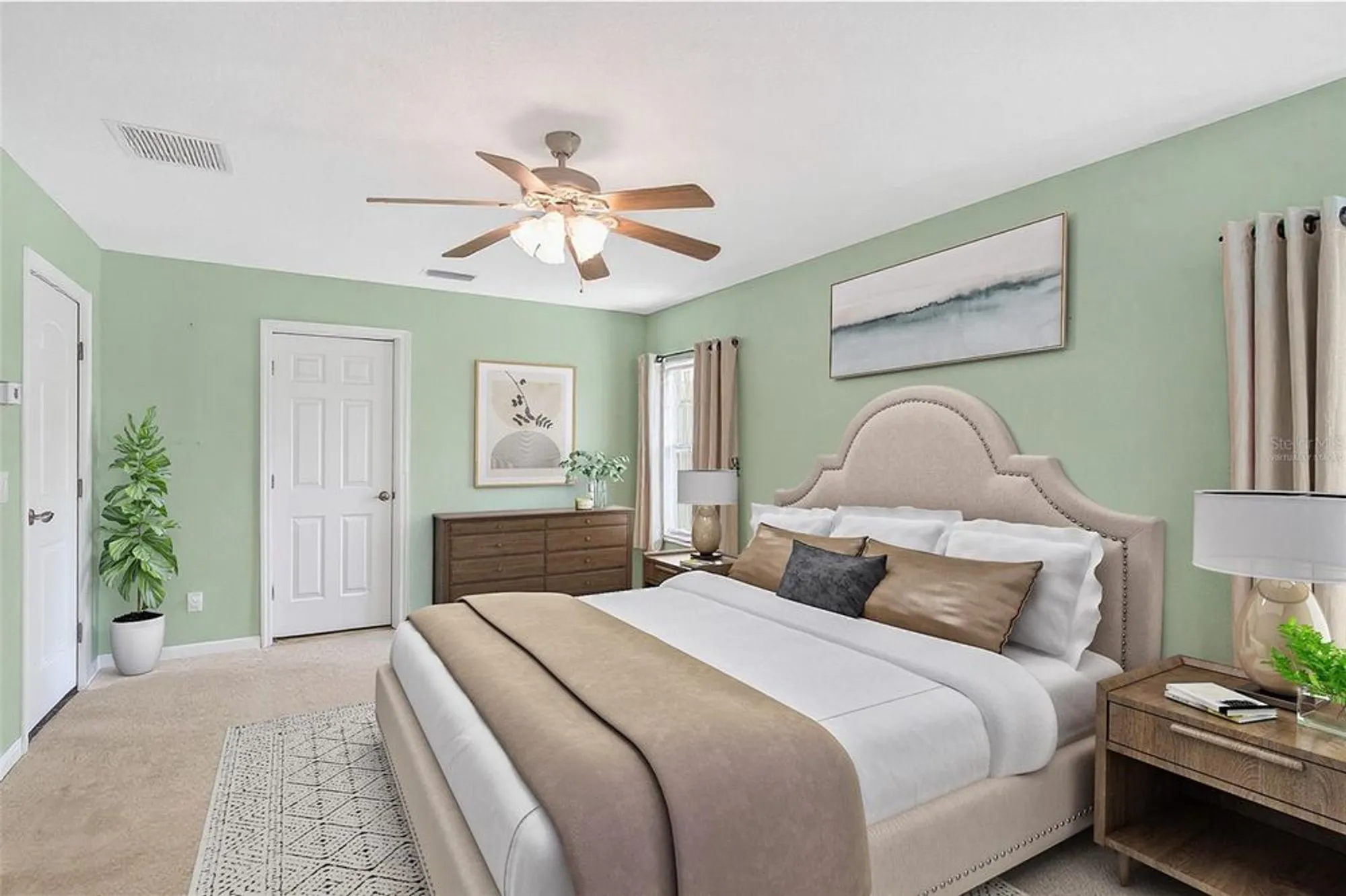 Property Slideshow image 13 of 59 | 5351 aurora dr, Leesburg, FL, 34748