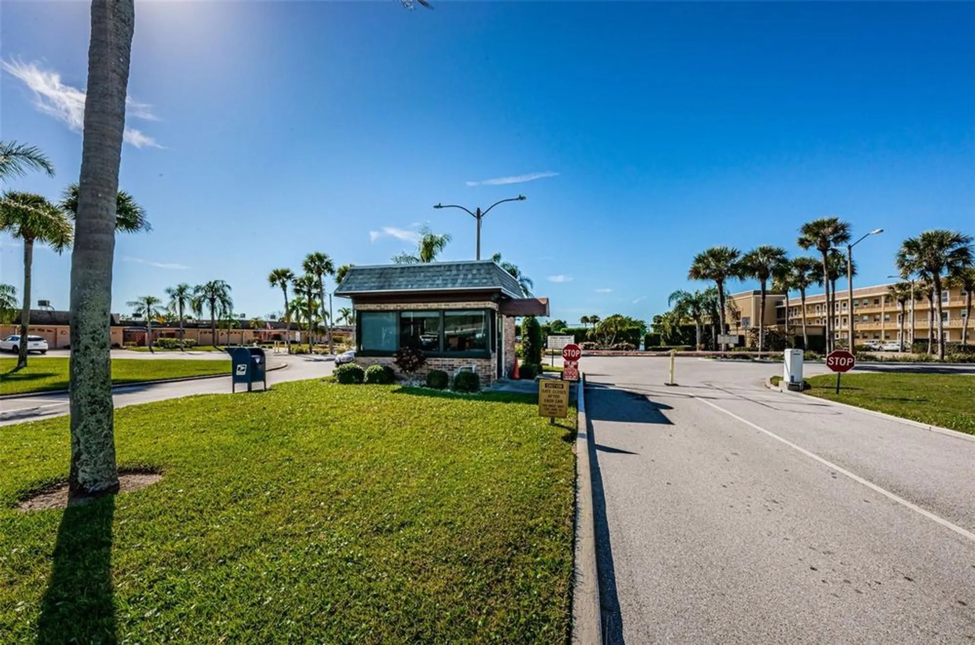 Property Slideshow image 34 of 89 | 1 boca ciega point blvd apt 314, Saint Petersburg, FL, 33708