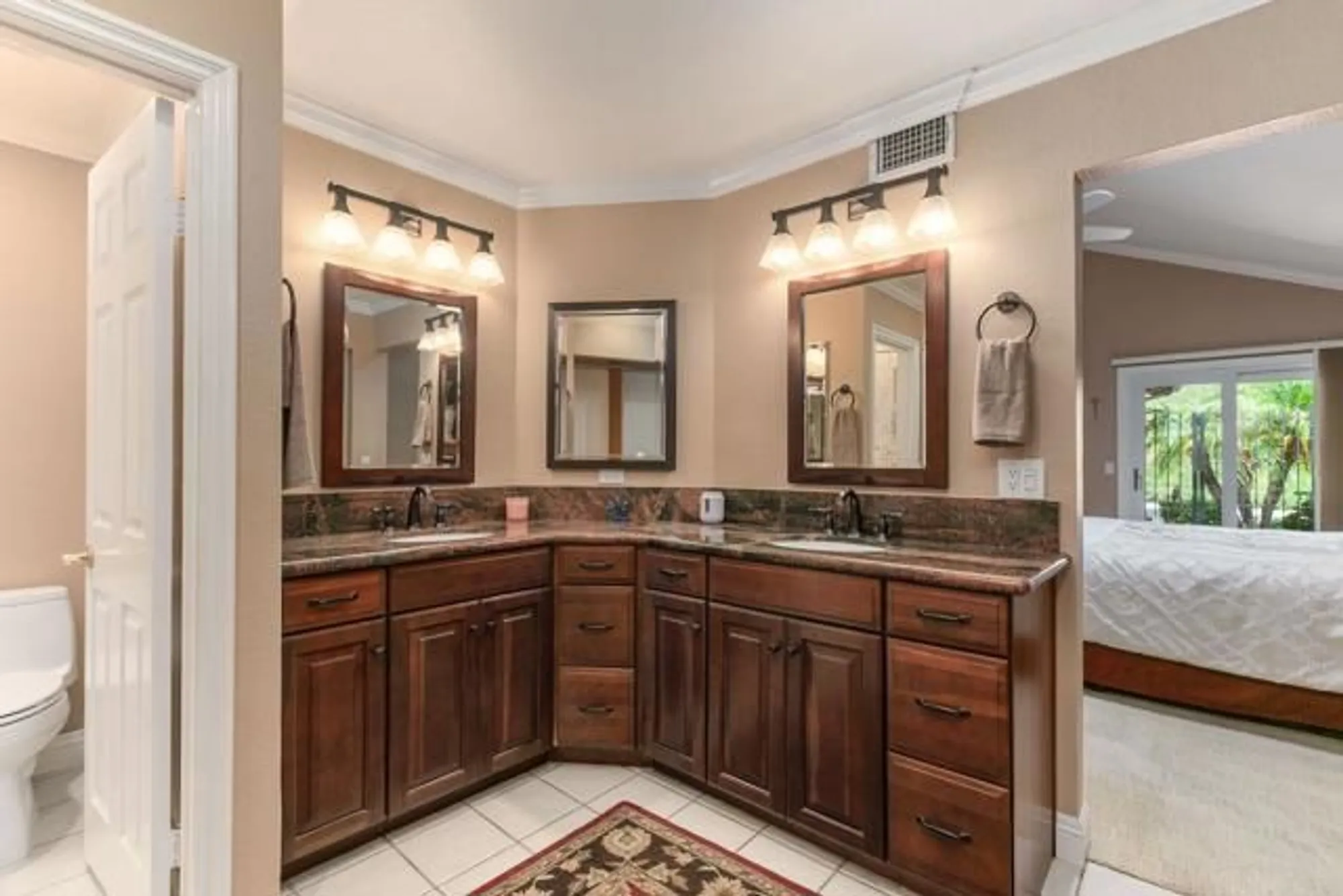 Property Slideshow image 17 of 46 | 17788 caminito balata, San Diego, CA, 92128