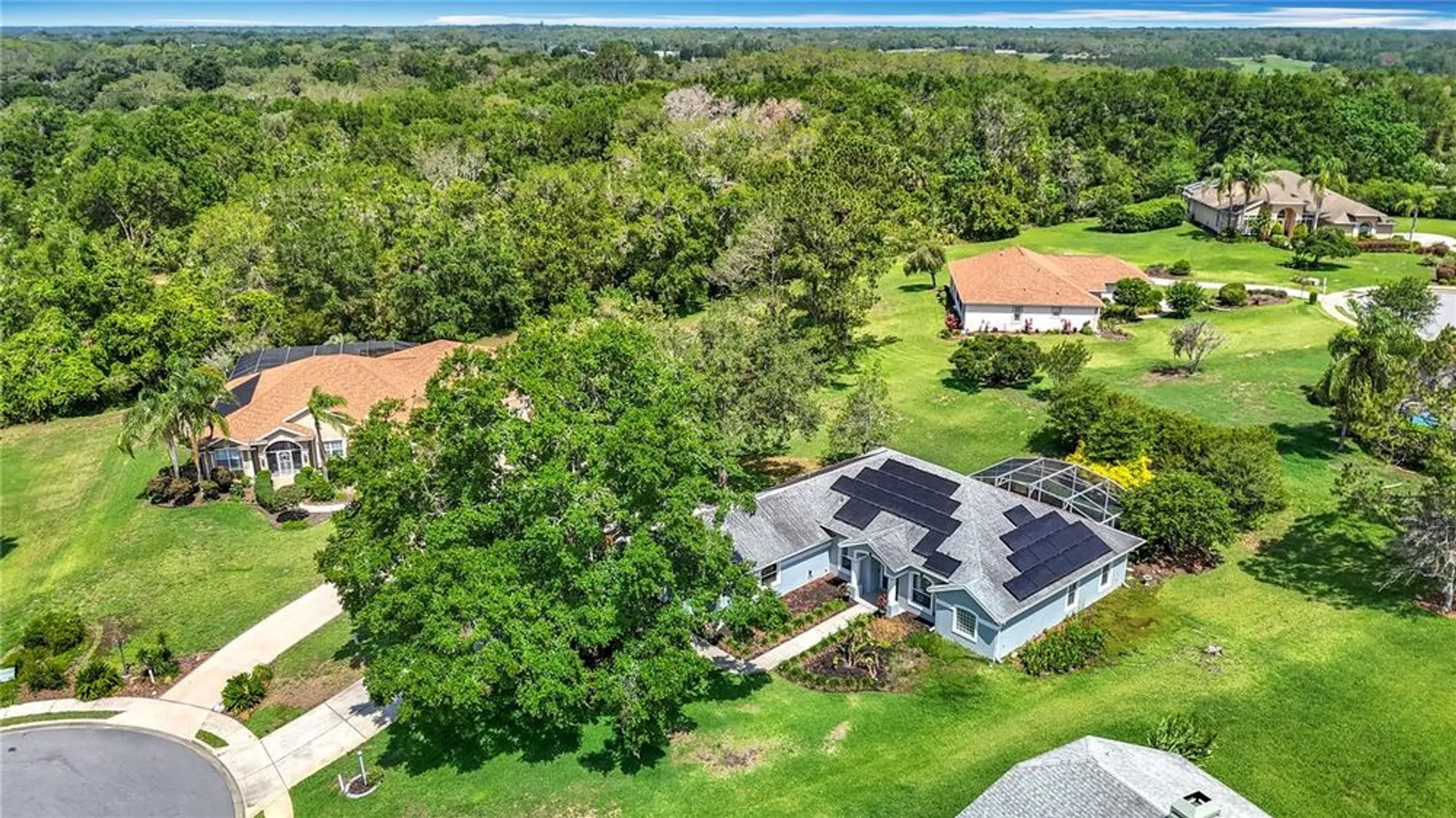 Property Slideshow image 3 of 41 | 5311 saddleback ct, Lady Lake, FL, 32159