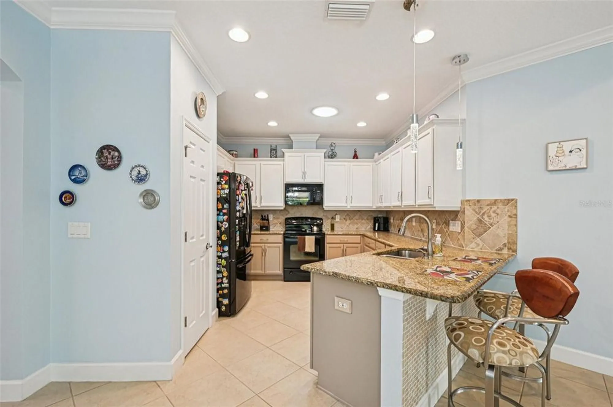 Property Slideshow image 12 of 75 | 2336 oakley green dr, Sun City Center, FL, 33573