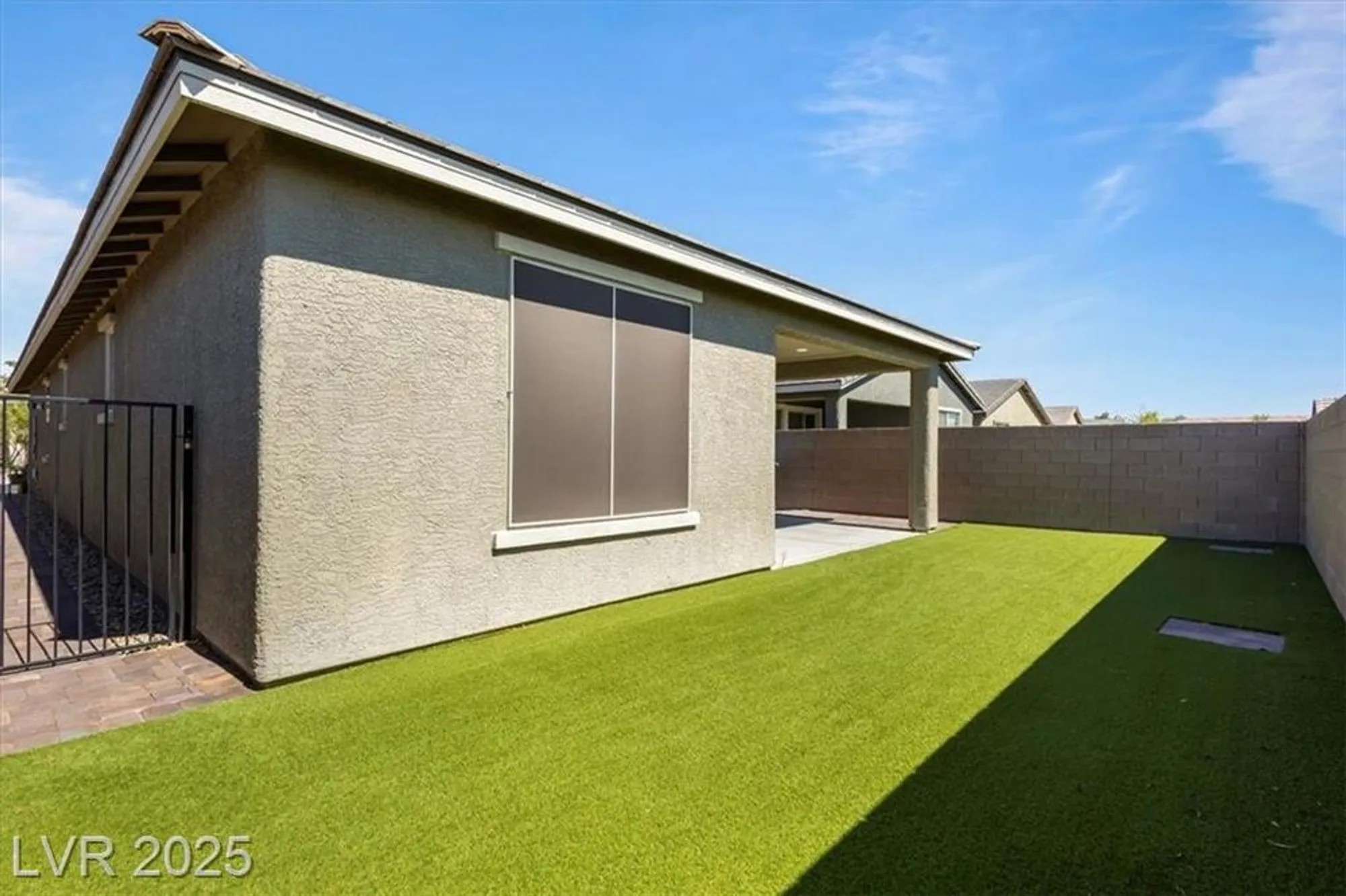 Property Slideshow image 29 of 36 | 2261 cold canyon ave, North Las Vegas, NV, 89086