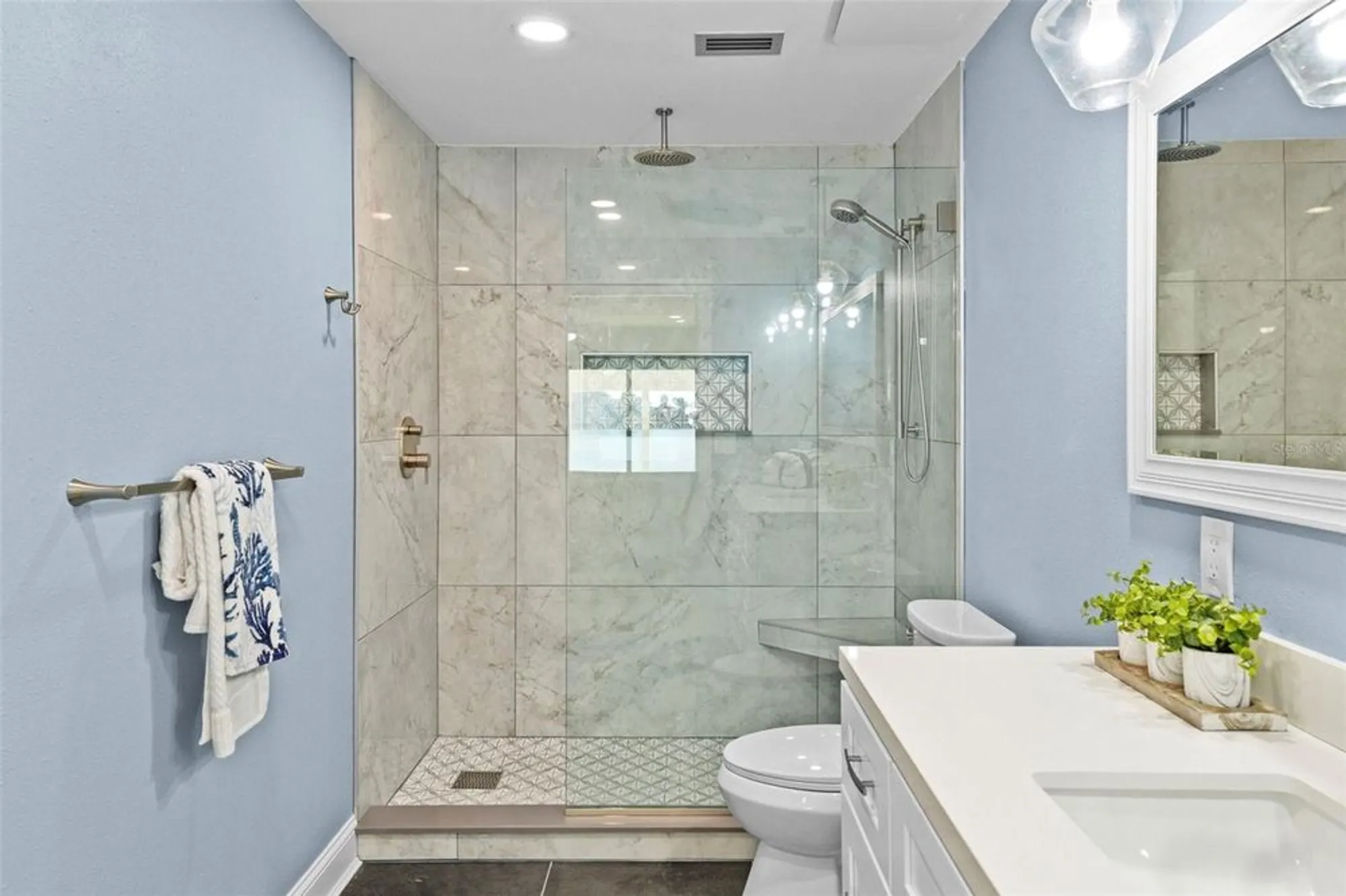 Property Slideshow image 27 of 54 | 642 boca ciega point blvd s, St Petersburg, FL, 33708
